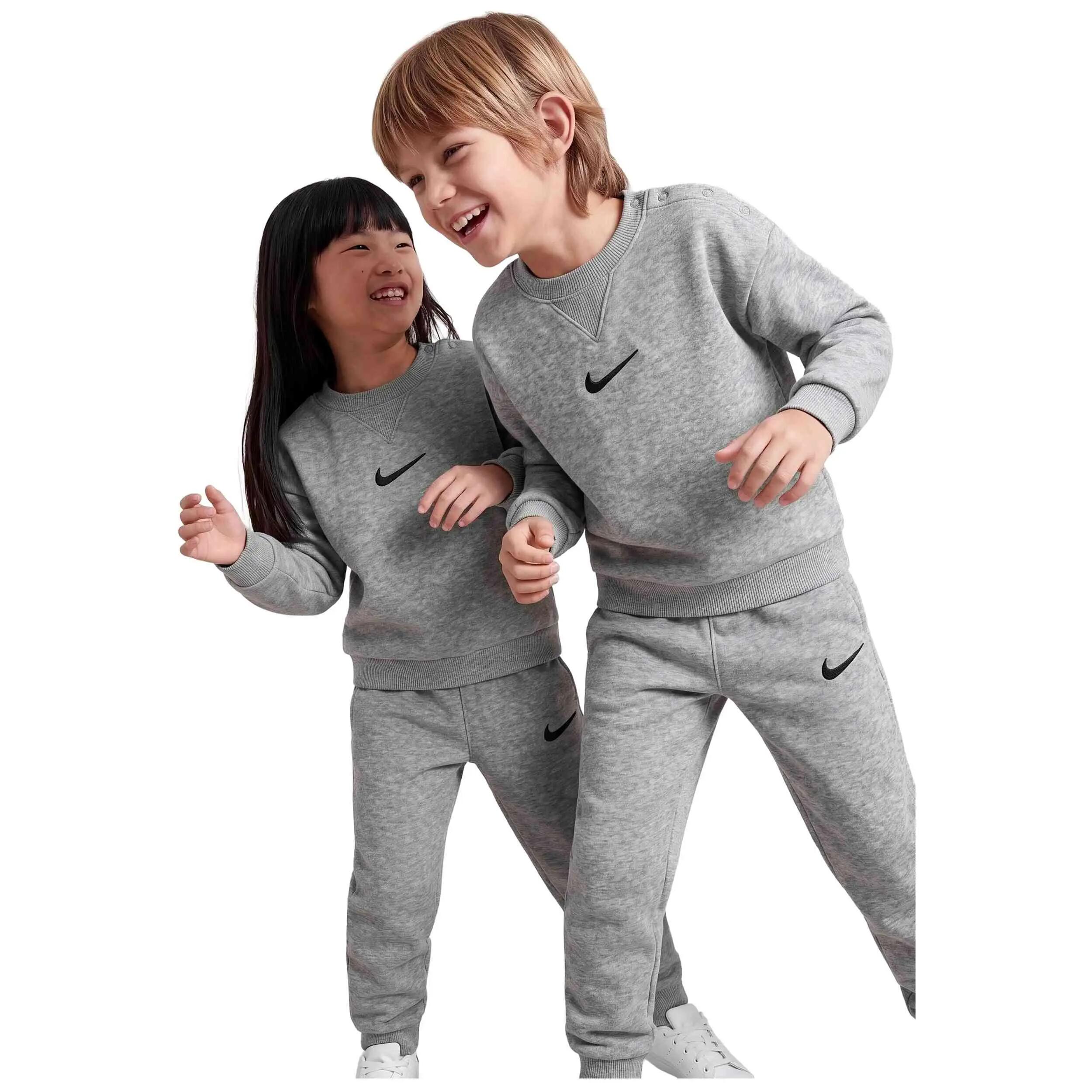 NIKE picture
