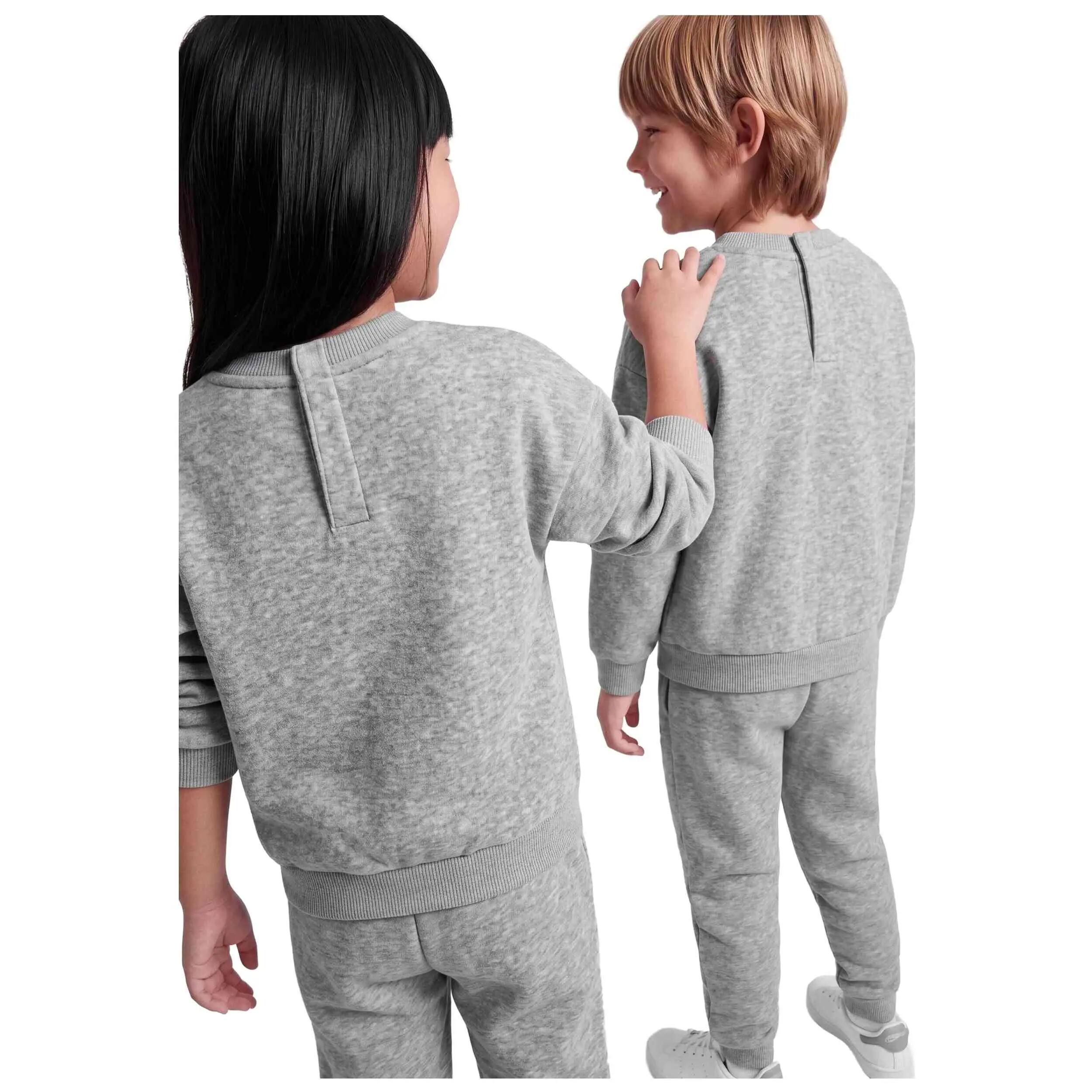 Trainingspak set Nike model Essential Fleece "Dark Grey Heat voor unisex jongens 2/5