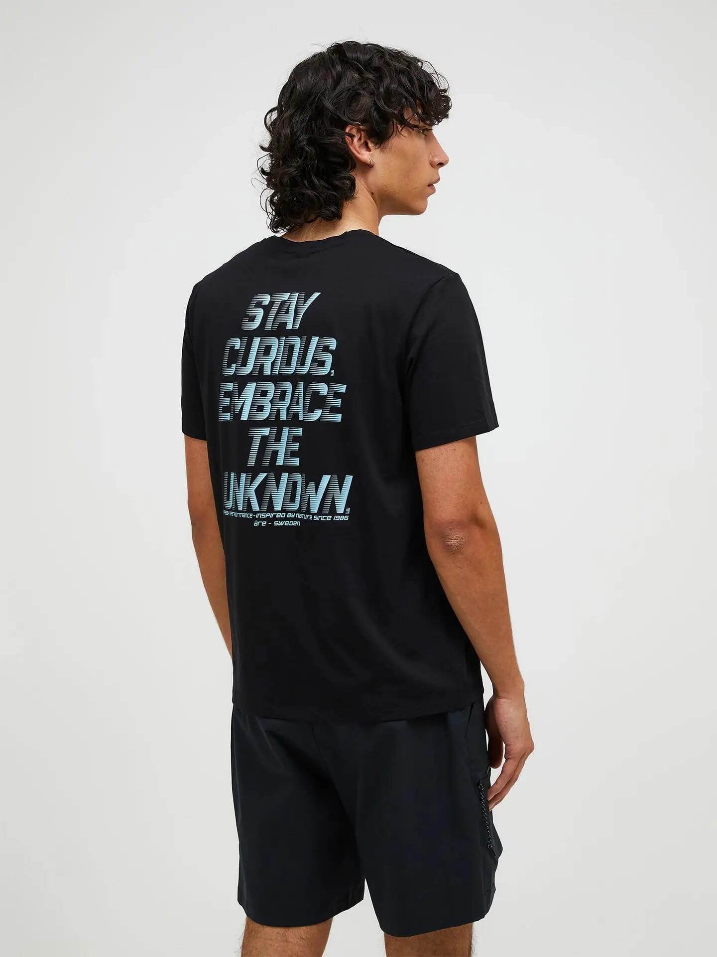 Damen - Sportswear - T-Shirt - Explore Graphic - Schwarz 3/4