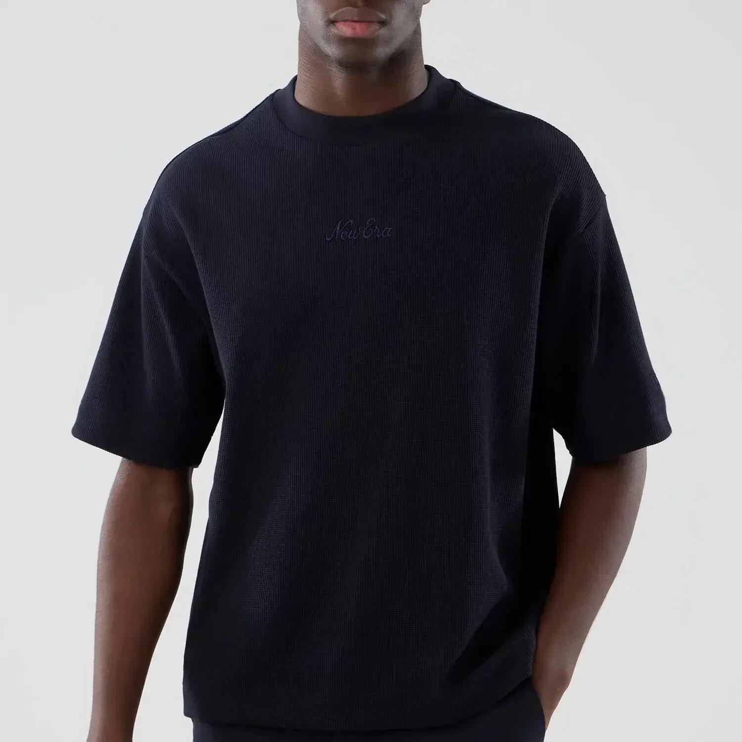 T-shirt goffrato New Era 2/6