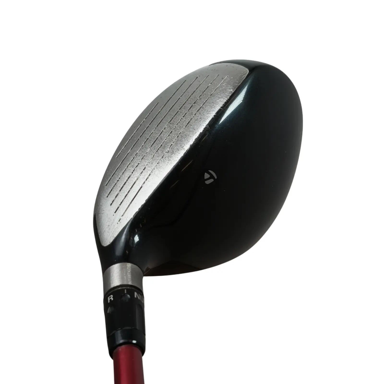 TaylorMade R9 Fairway Wood / Flex Regular / #3/15 3/5
