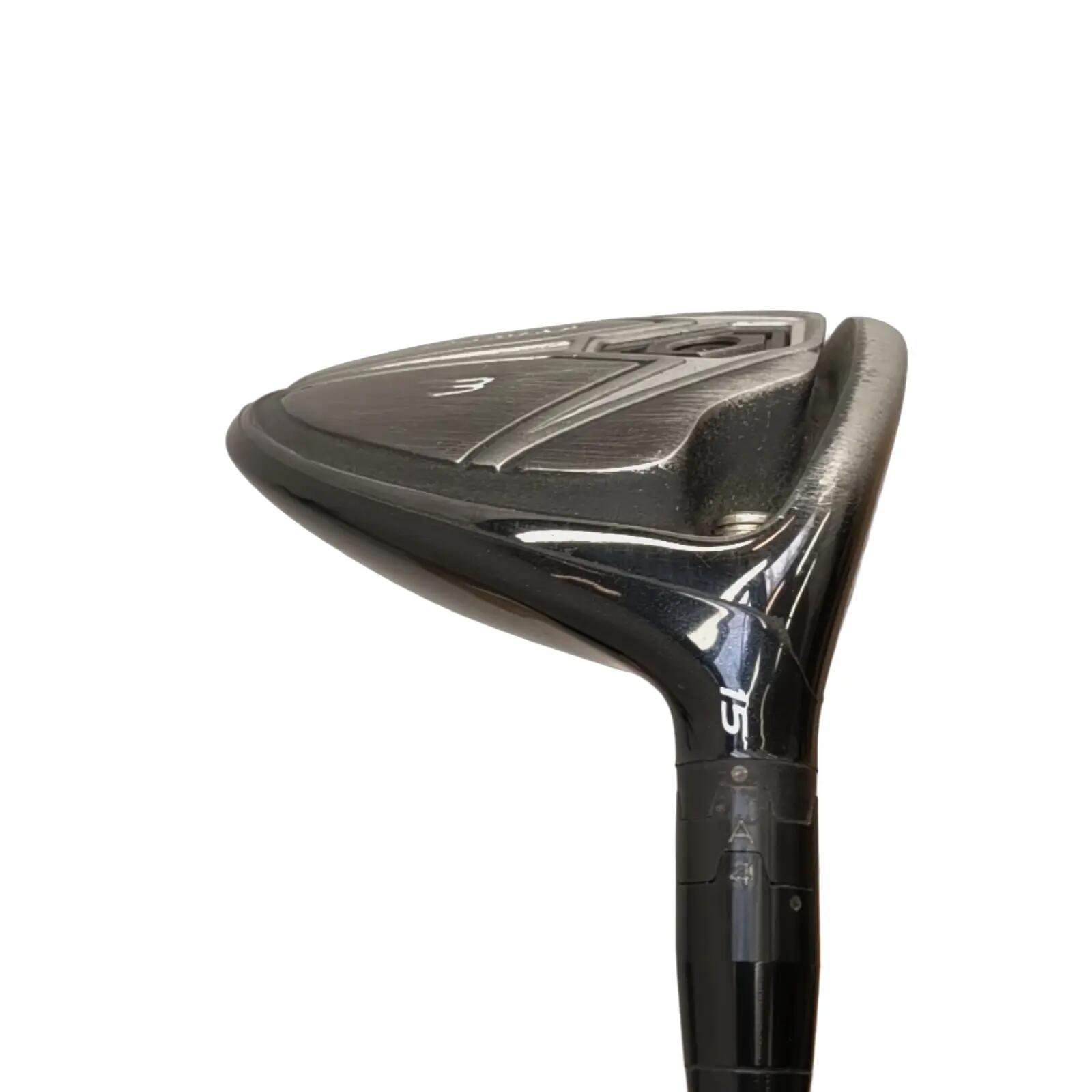 Titleist 915F Fairway Wood / Flex Regular / #3/15 3/6