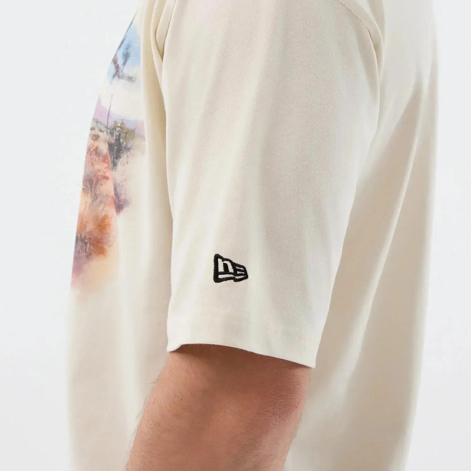 T-shirt oversize New Era Beach Graphic 6/7