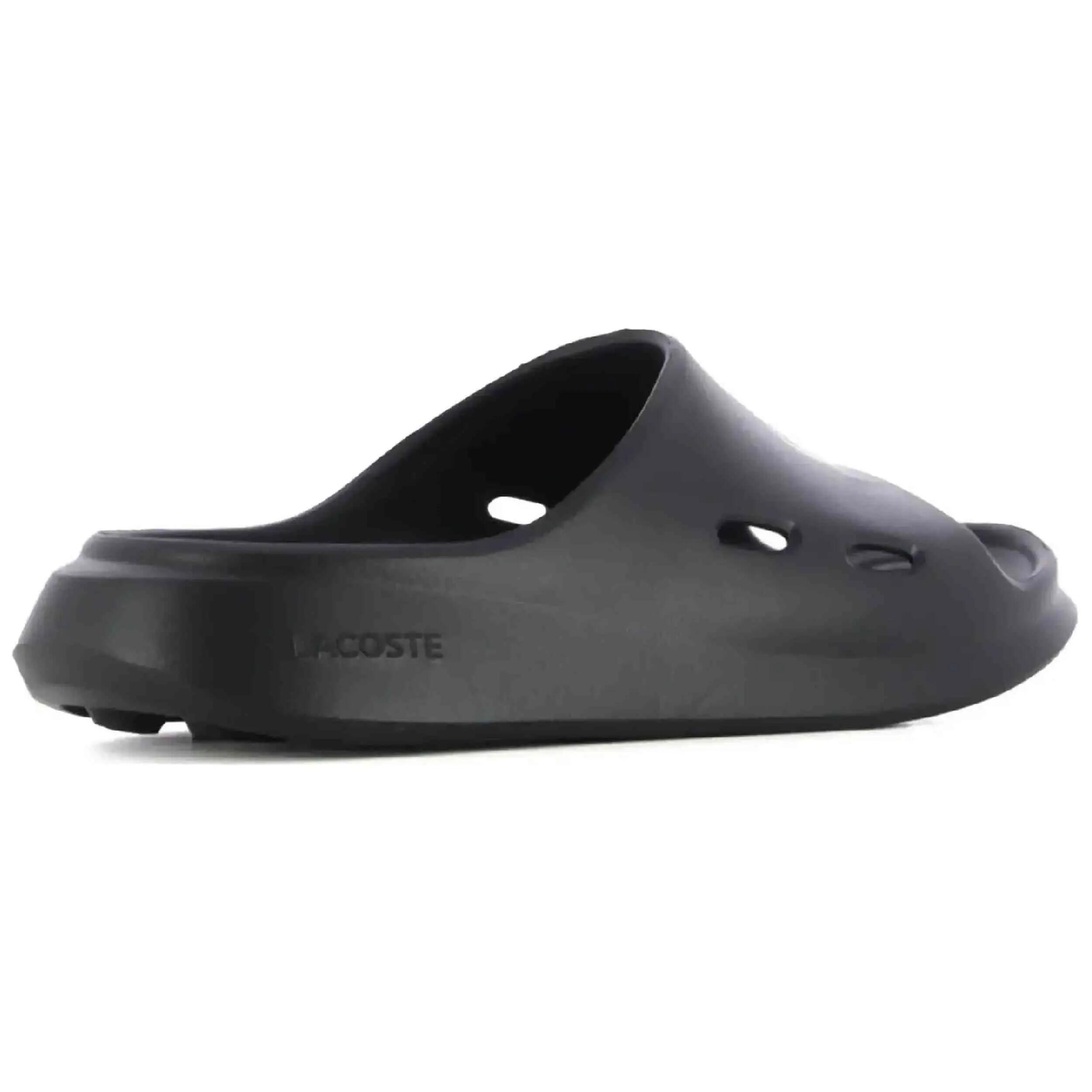 Chinelos Lacoste modelo Molded Slide "Negro / Blanco" para unissex 3/5
