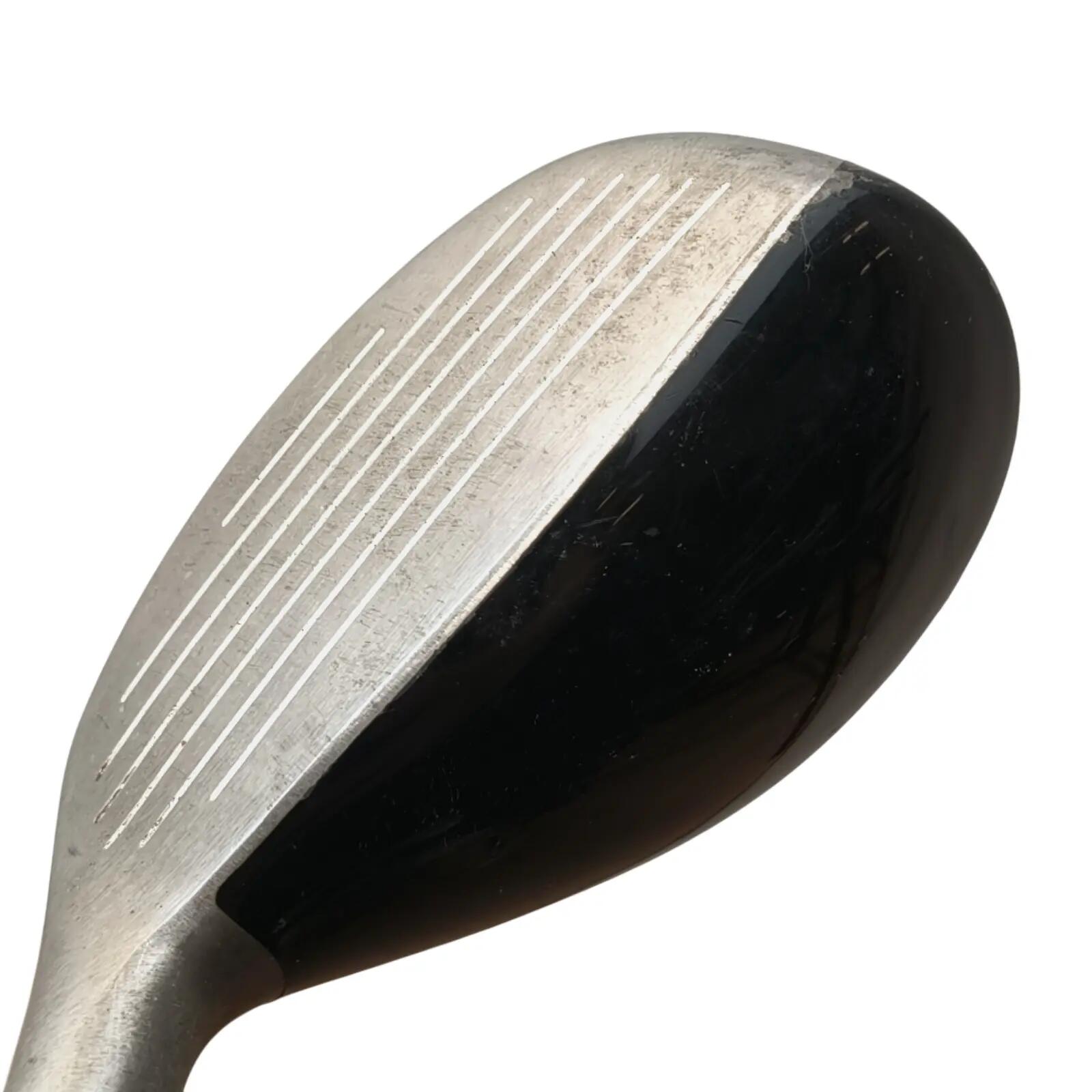 Titleist 585H Hybrid / Flex Stiff / #4/24 3/5