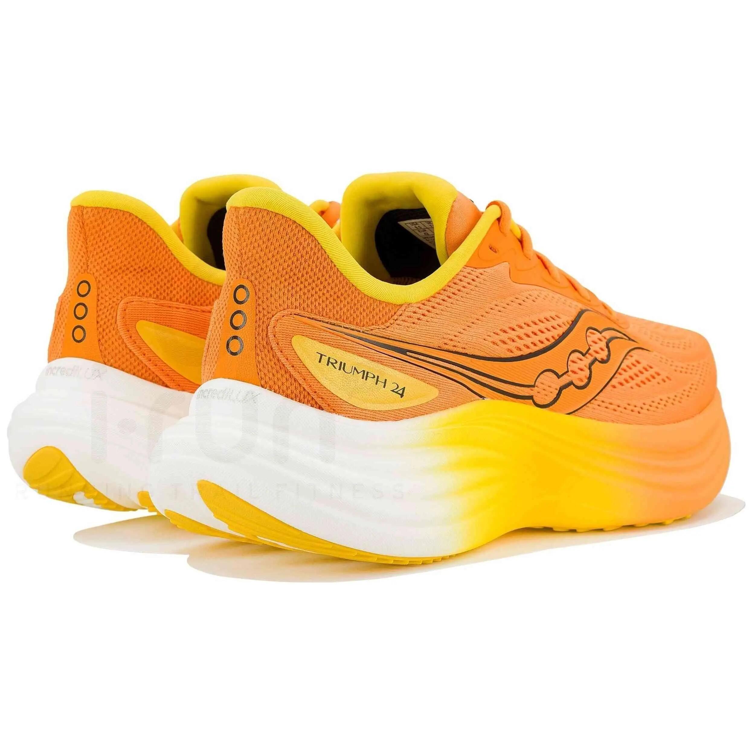 Chaussures de course Saucony modèle Triumph 24 pour homme 3/4