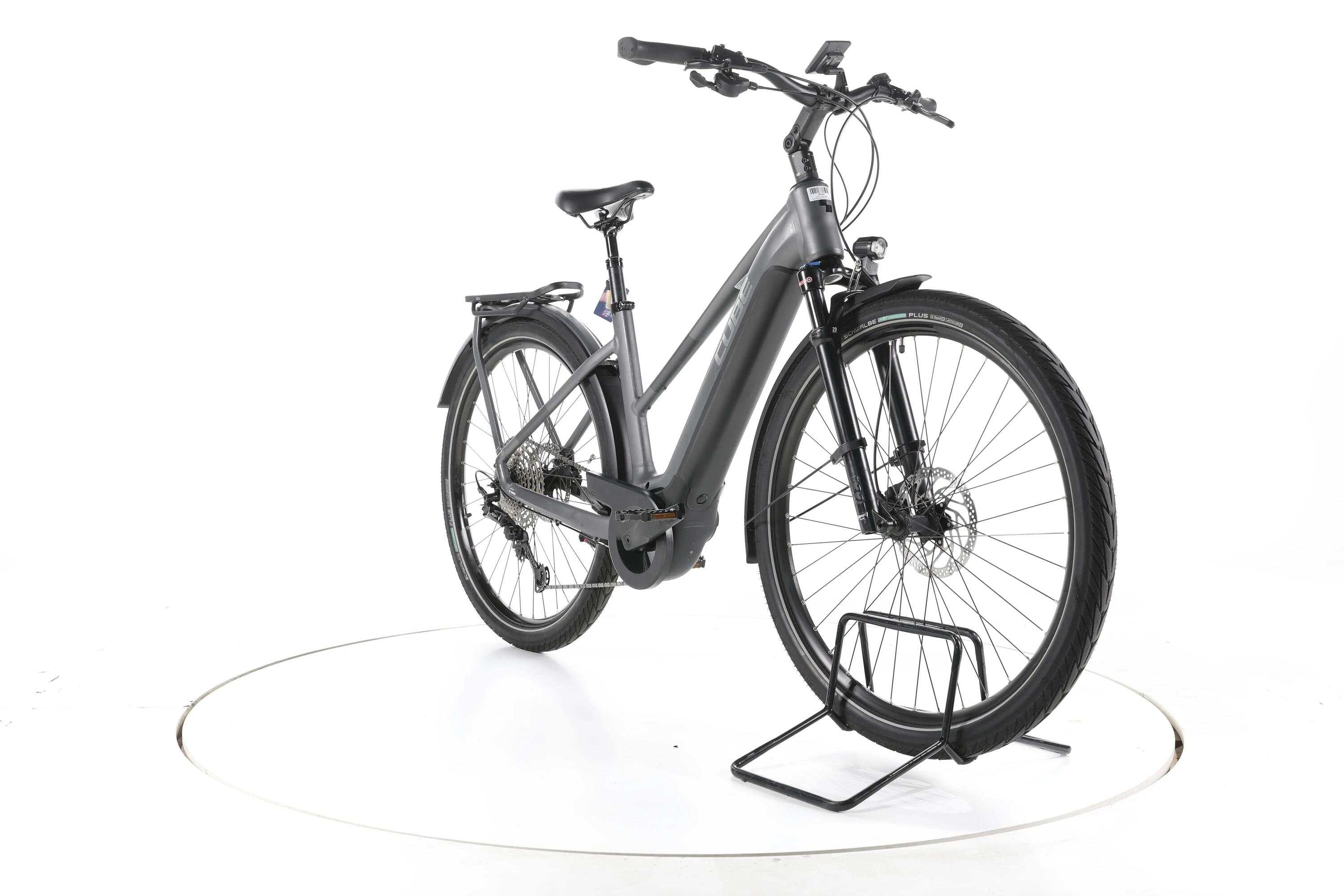 Segunda vida - Cube Touring Hybrid EXC Trekking E-Bike - Bom Estado 3/7