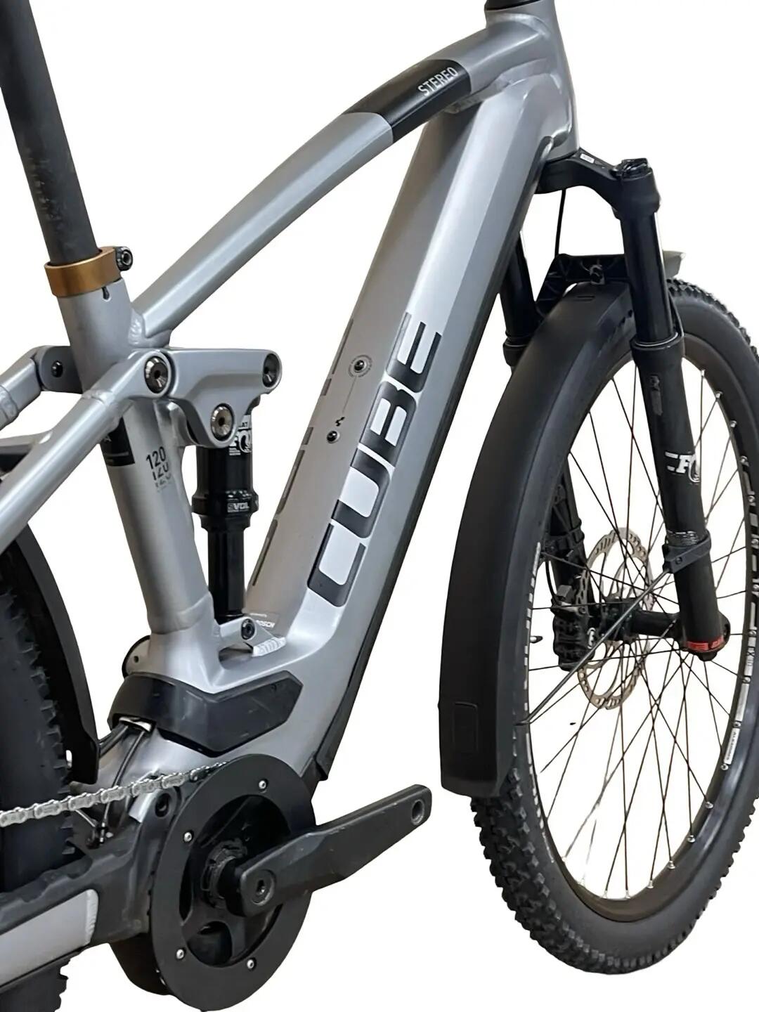 Segunda vida - Bicicletas E-montanha Cube Stereo Hybrid 120 Race - Como novo 12/15
