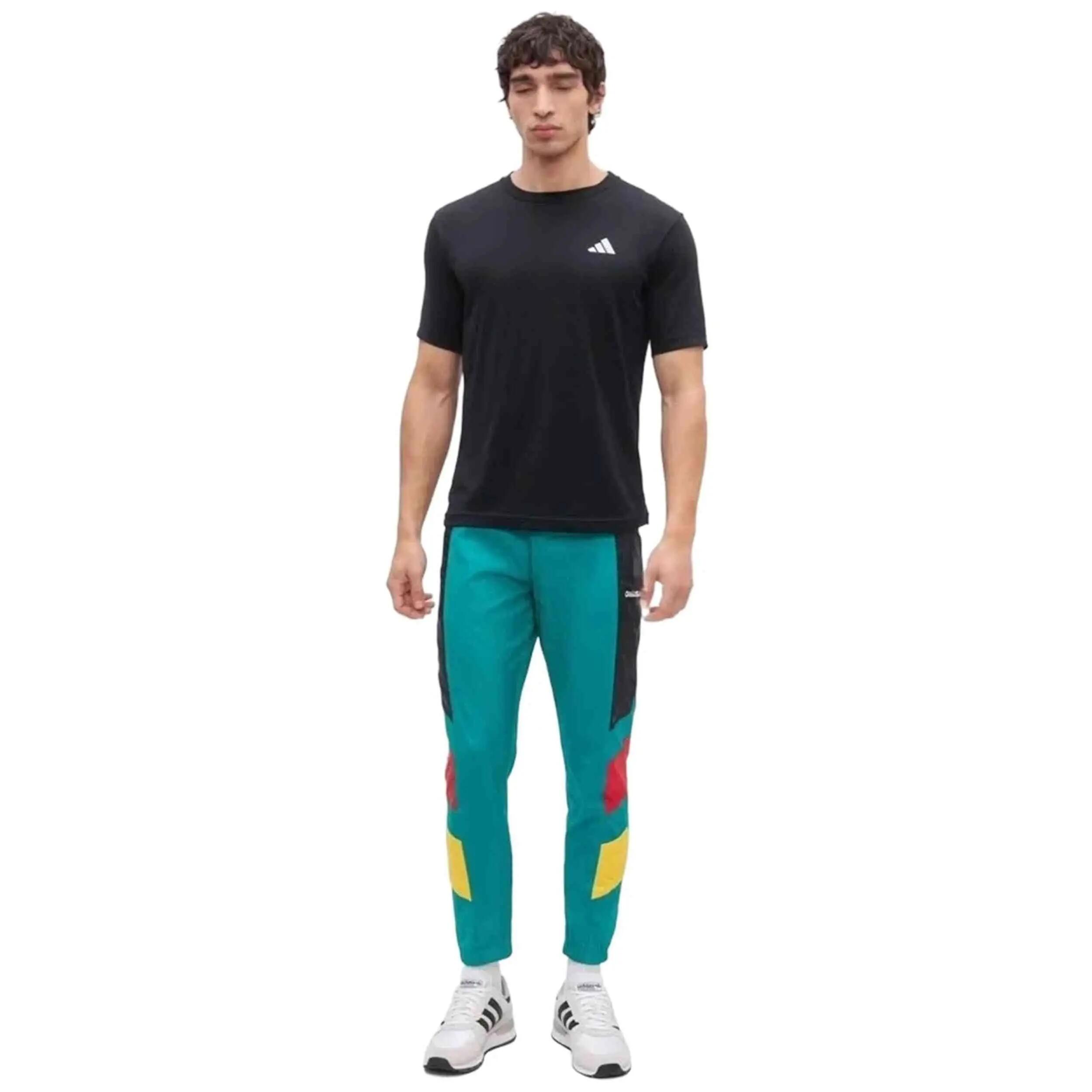 Calças de fato de treino Adidas modelo Germany EQT "EQT Green" para unissex 2/4