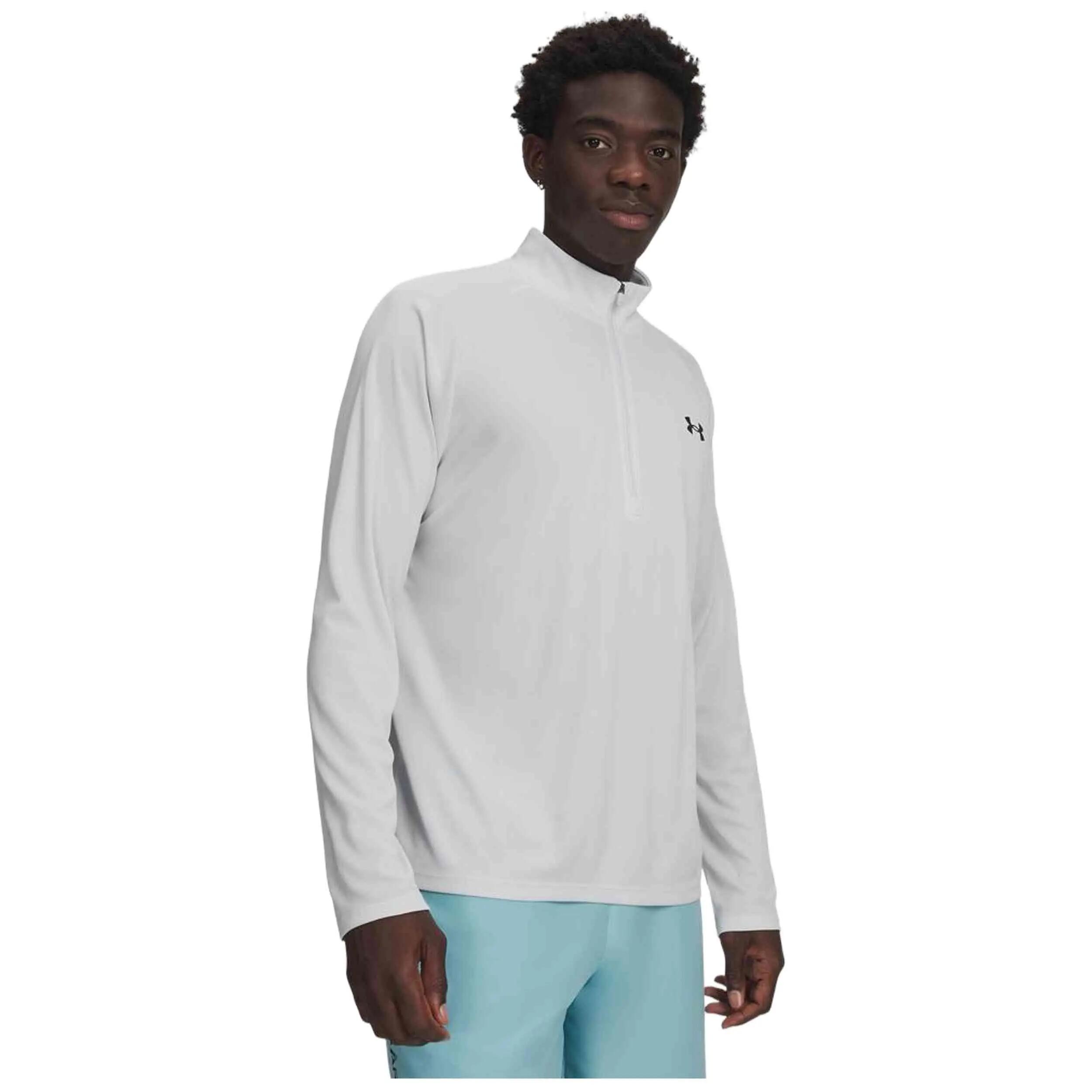 UNDER ARMOUR picture