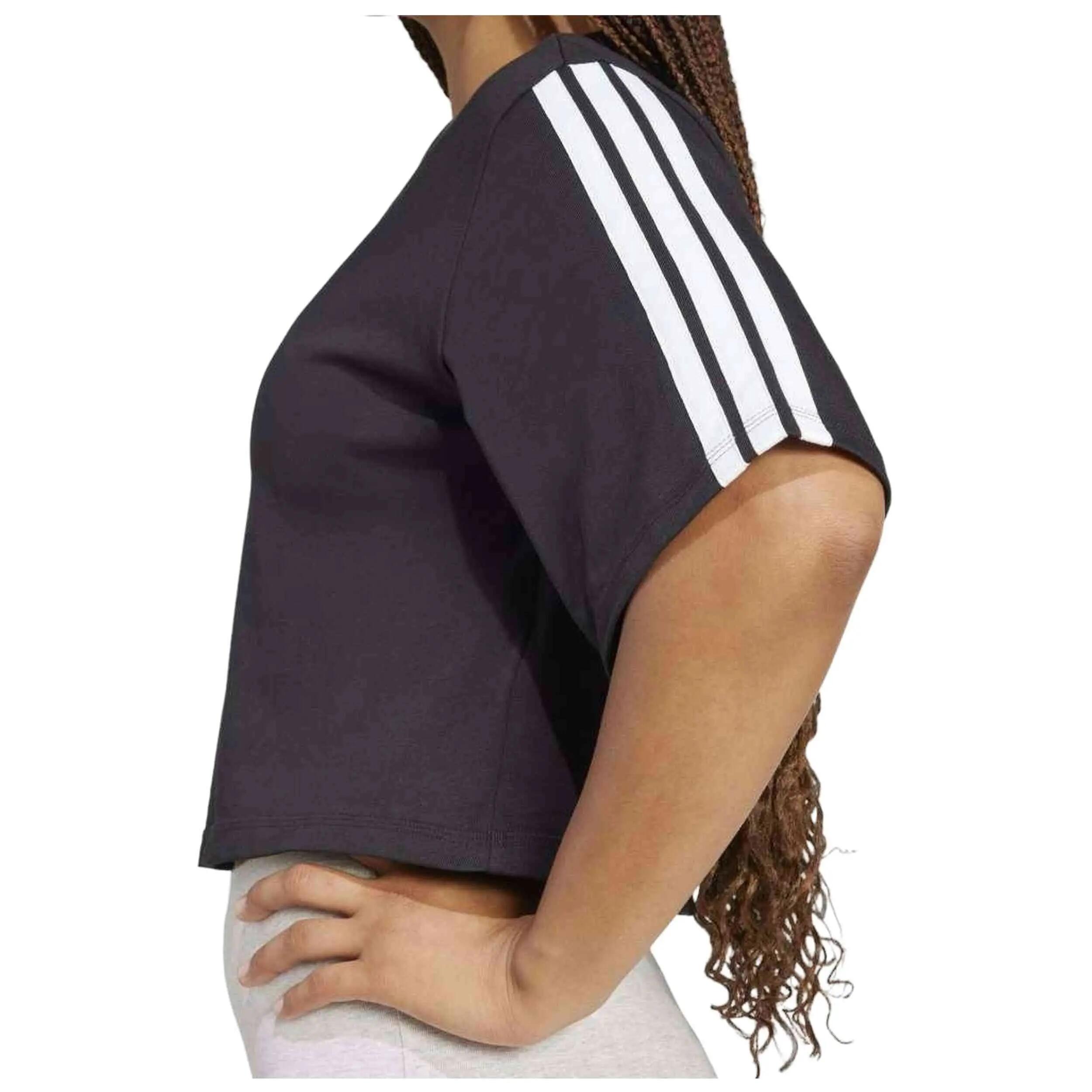 T-shirt Adidas modèle Essentials 3 Stripes pour femmes 4/5