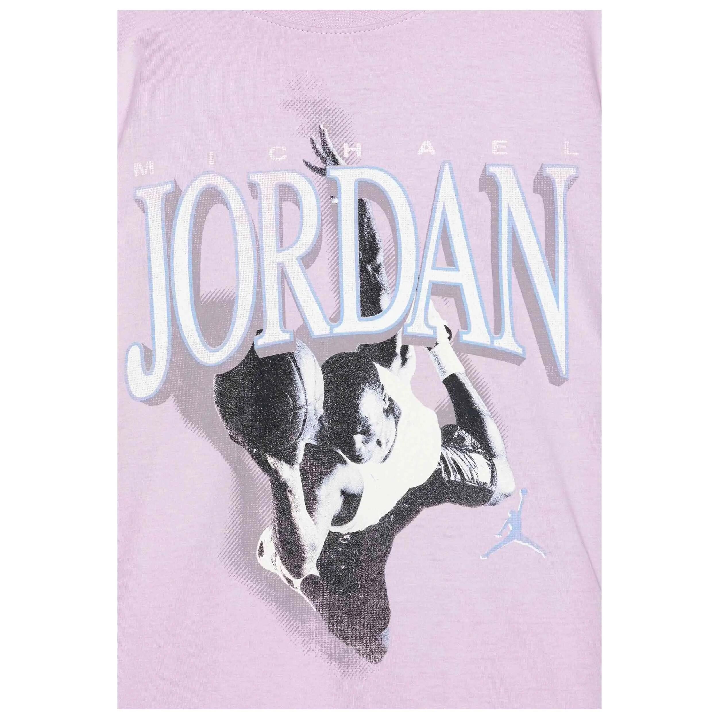 Camiseta de manga corta Jordan modelo Soar Oversize Graphic para niñas 3/3