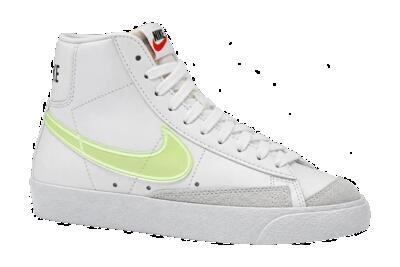 Dames - sneakers - mid-top - nike blazer mid 77 essential, wit
