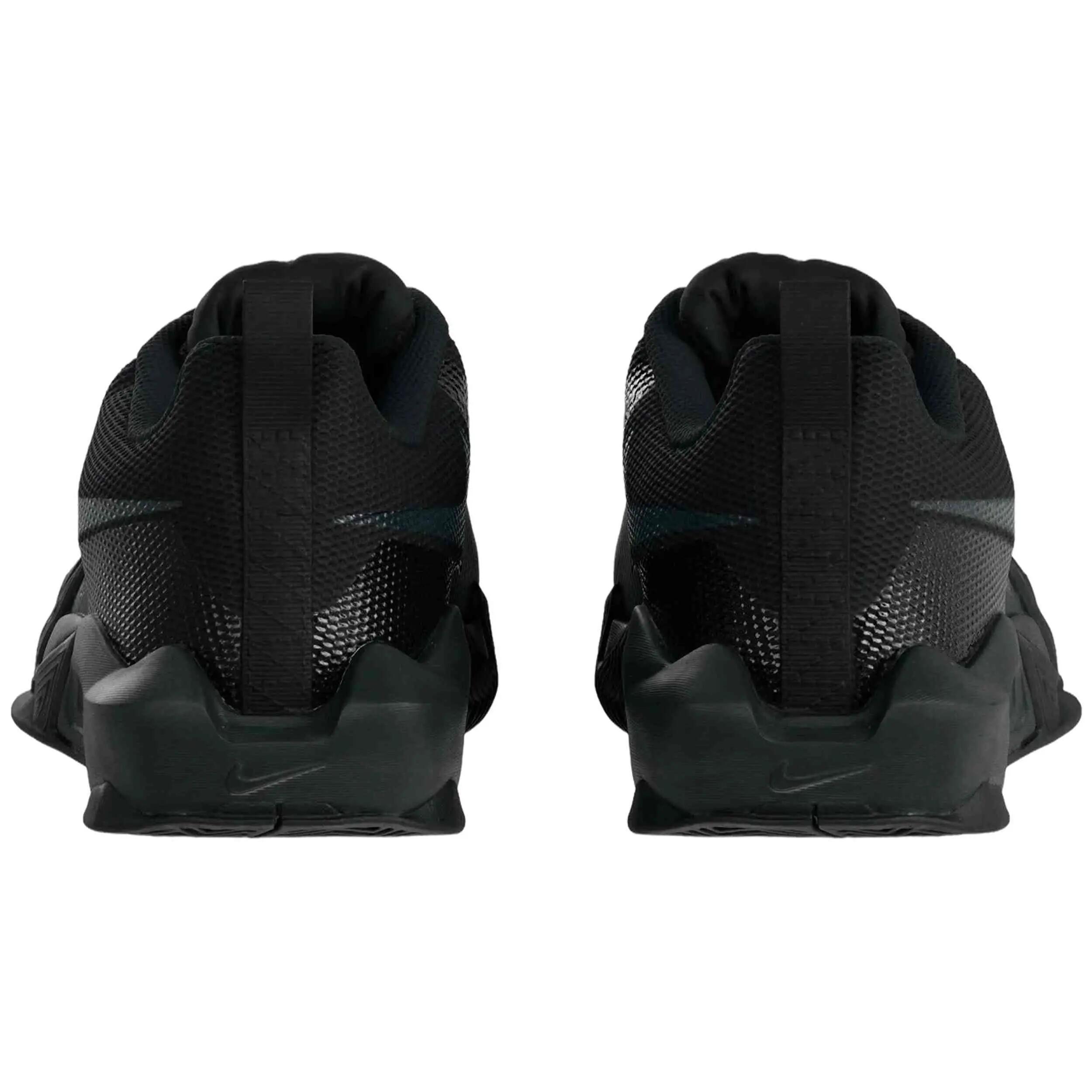 Basketballschuhe Nike Modell S.T. Dynamite "Negro/Dark Smoke G für unisex jungen 4/4
