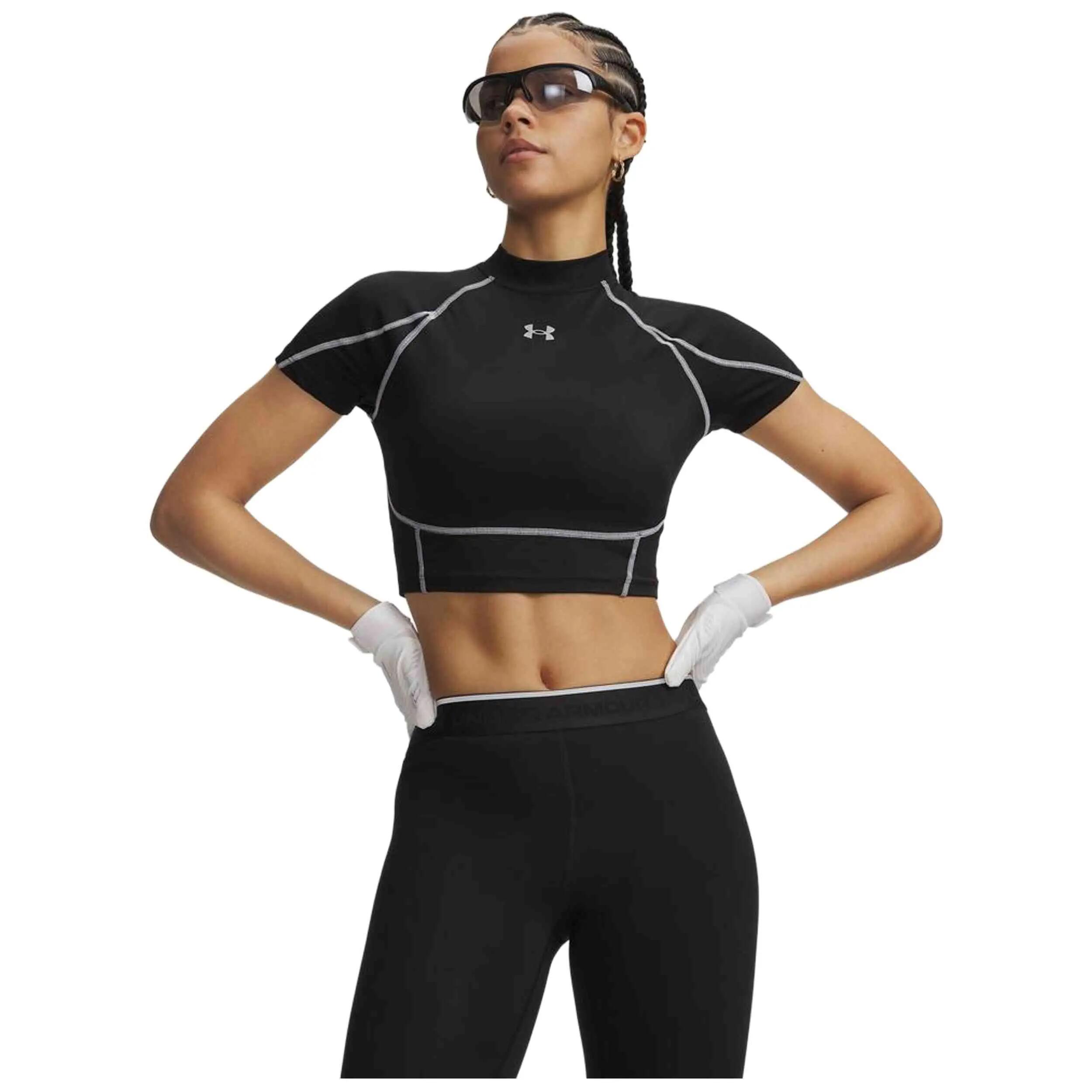 UNDER ARMOUR picture