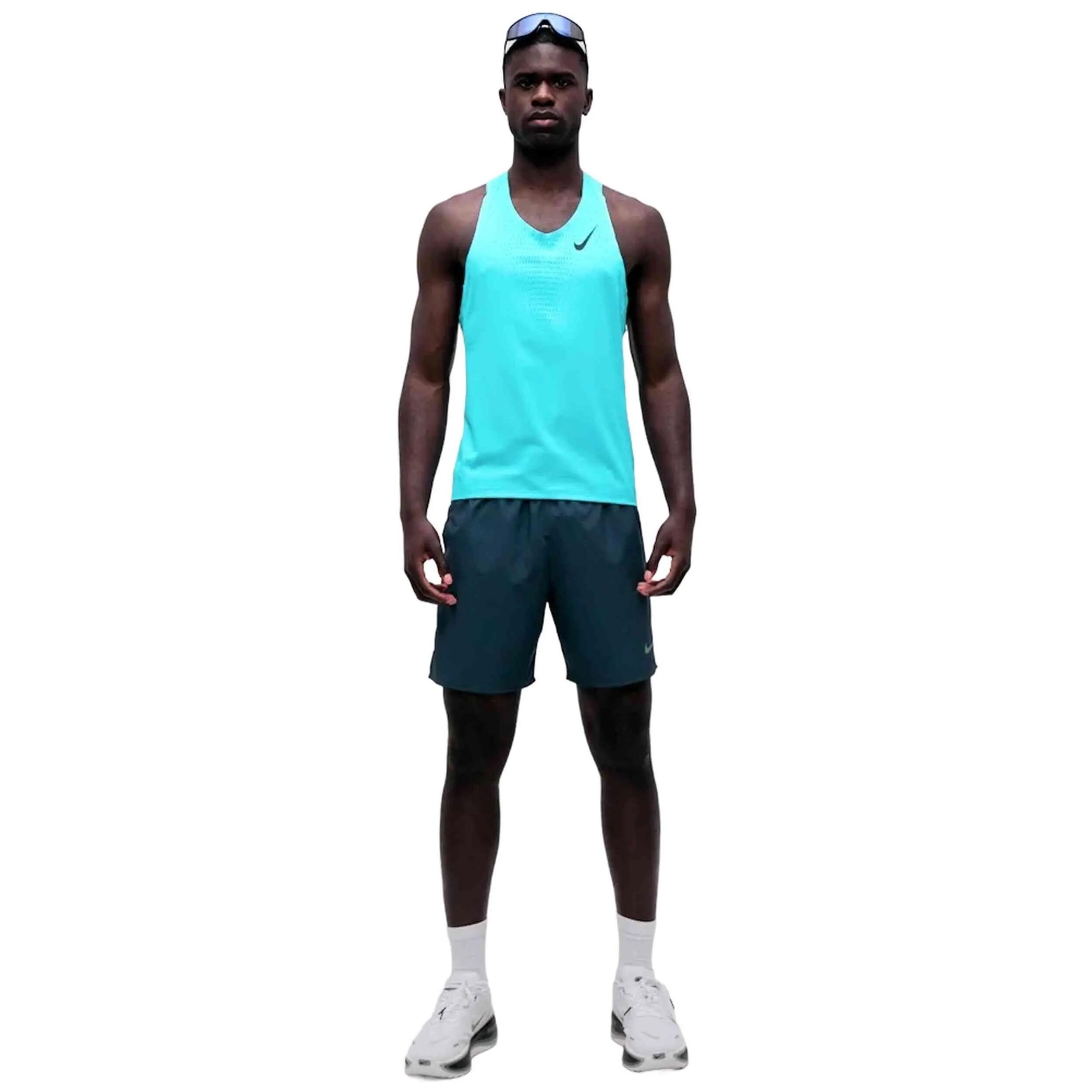 NIKE picture