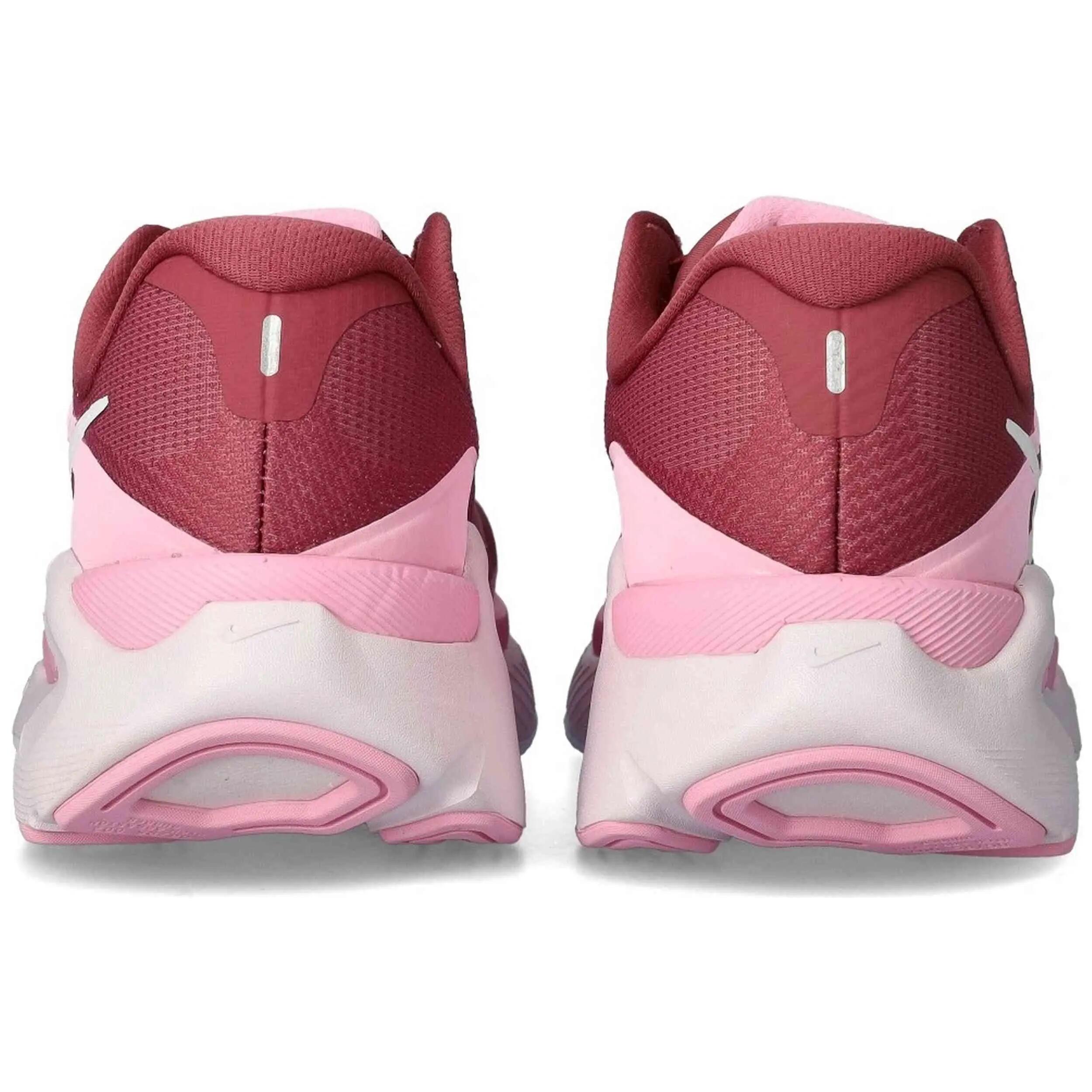 Chaussures de course Nike modèle Structure Plus pour femmes 4/5