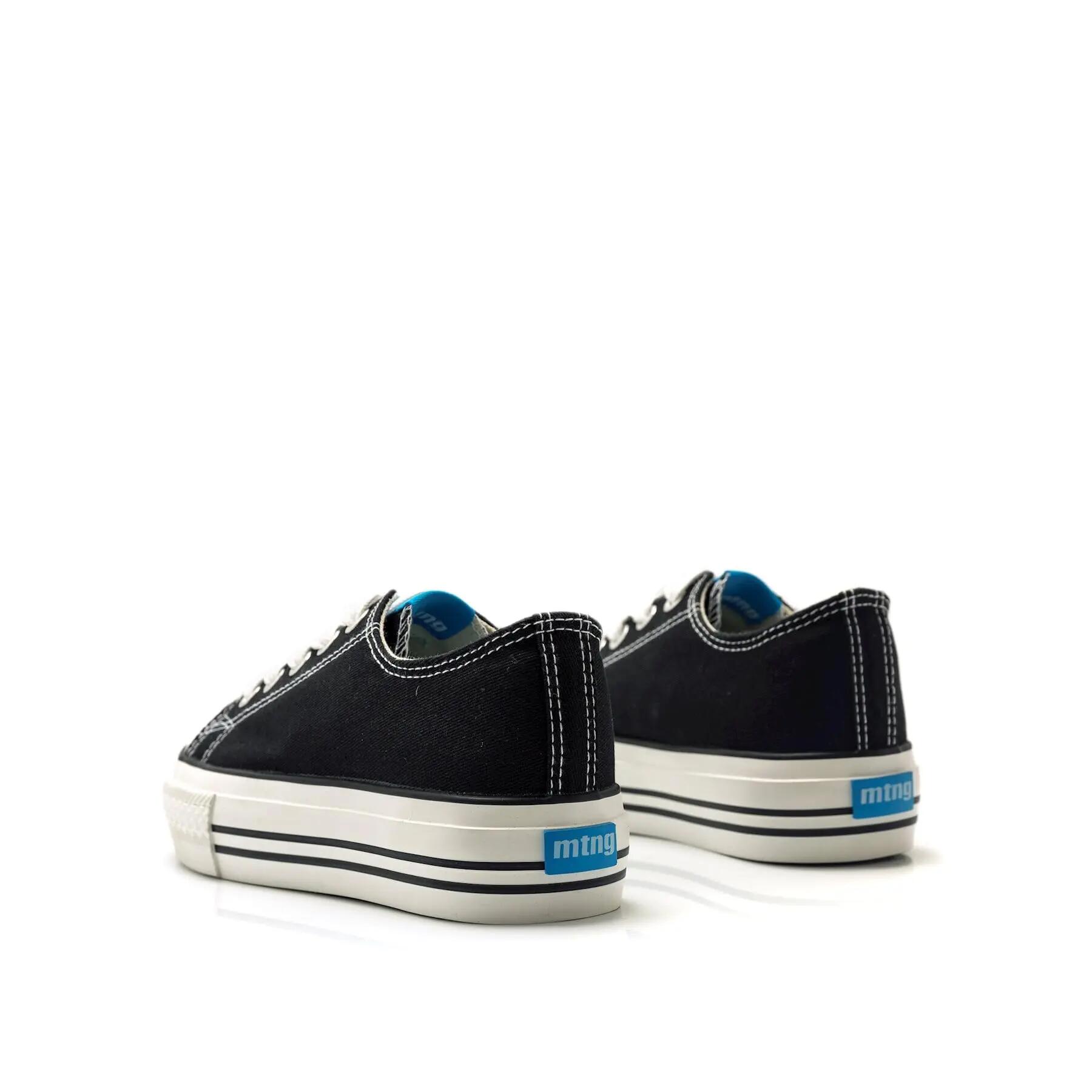 Scarpe - Pallacanestro - Junior - Con lacci, monocolore - MTNG MIRIAMARE - Nere 4/4