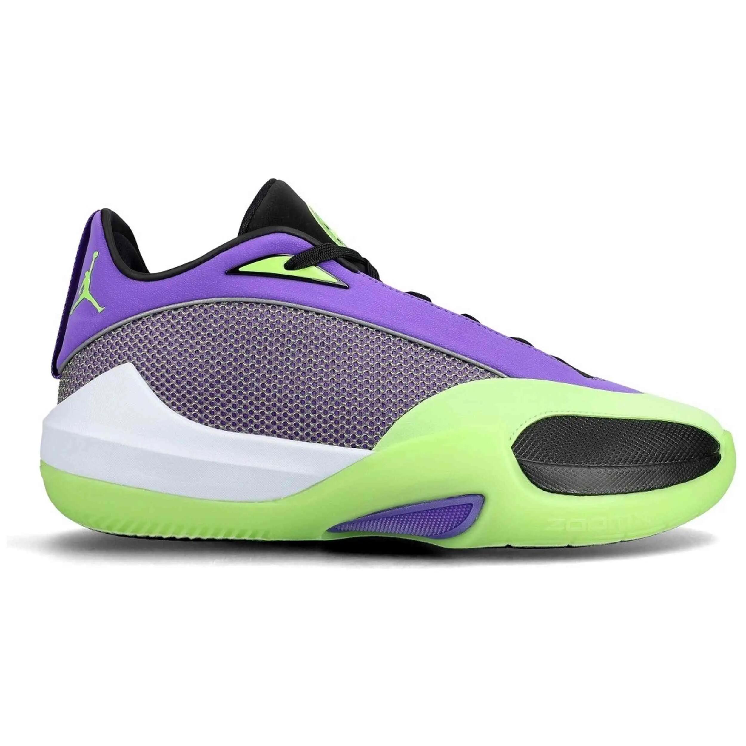 Basketbalschoenen Jordan model Triangle Quai 54 "Action Grape" voor mannen 2/5