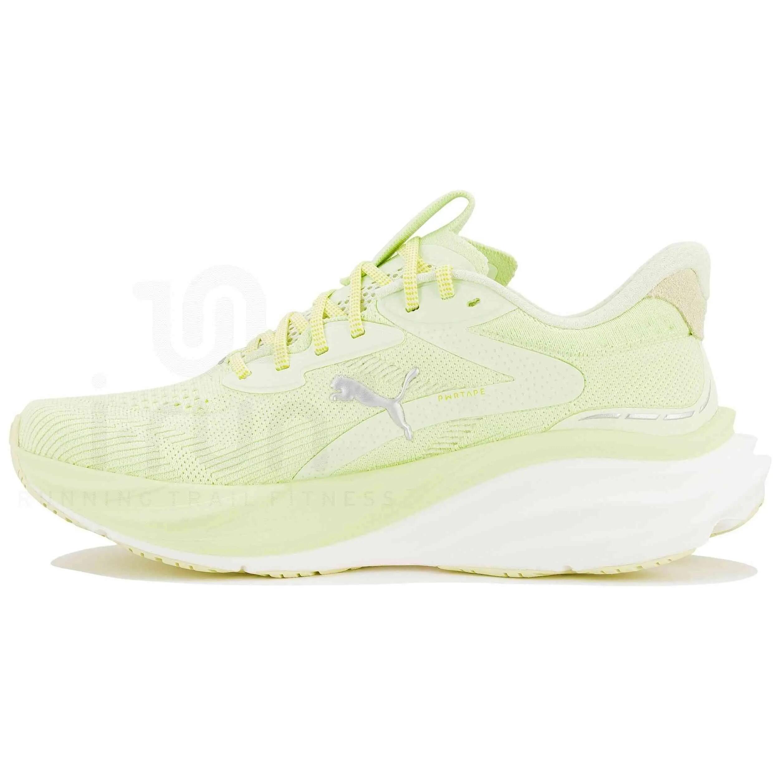 Chaussures de course Puma modèle Magnify NITRO 3 "Apple Spritz-Lux" pour femmes 2/4