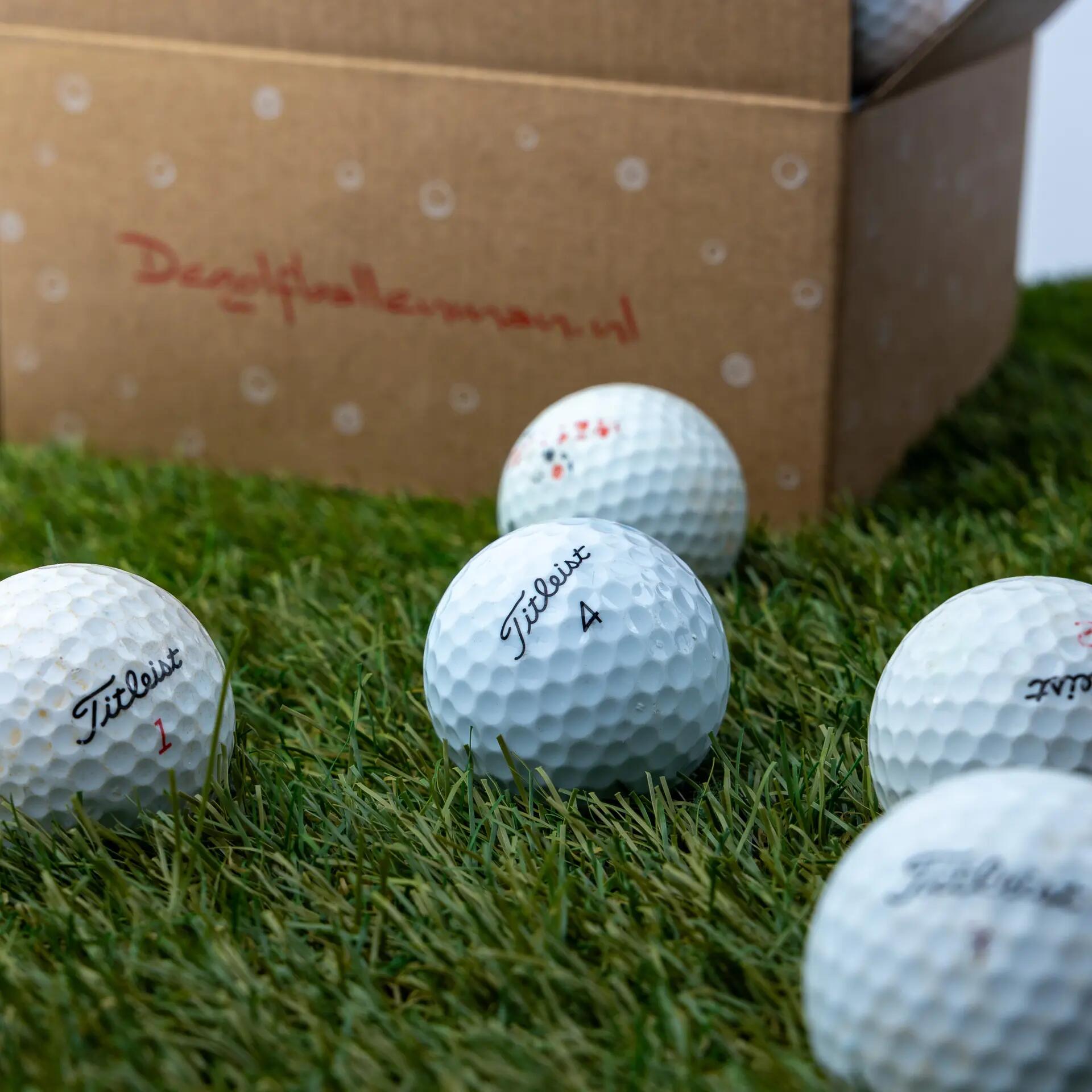 Golfballen lakeballs - 50 stuks - Titleist mix 2/3