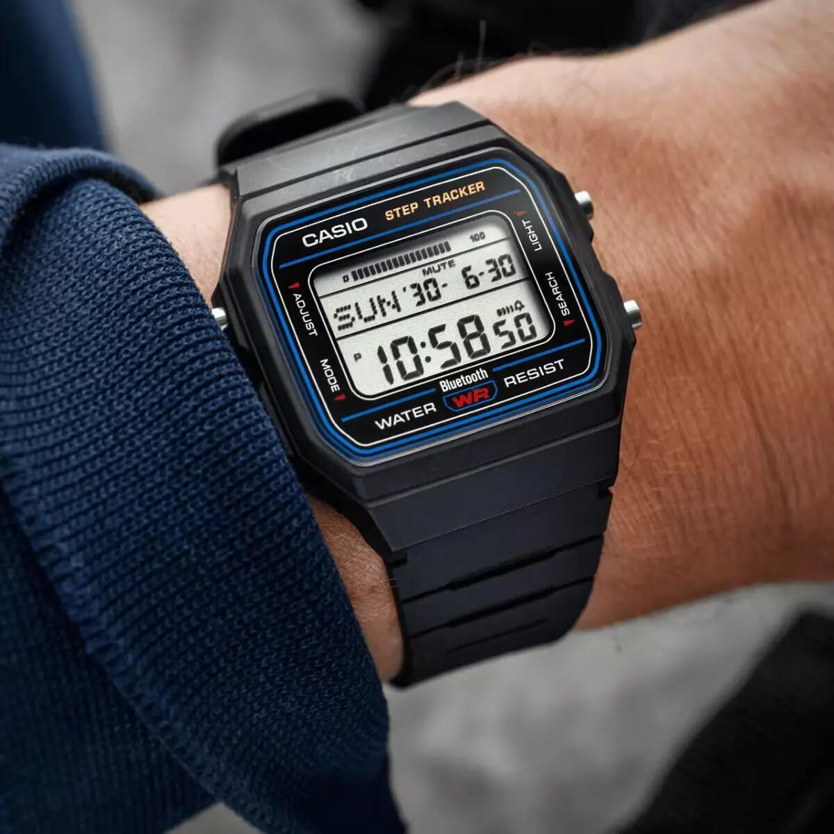 Casio Digital Uhr Schwarz/LCD F-B100W-1AEF 6/6