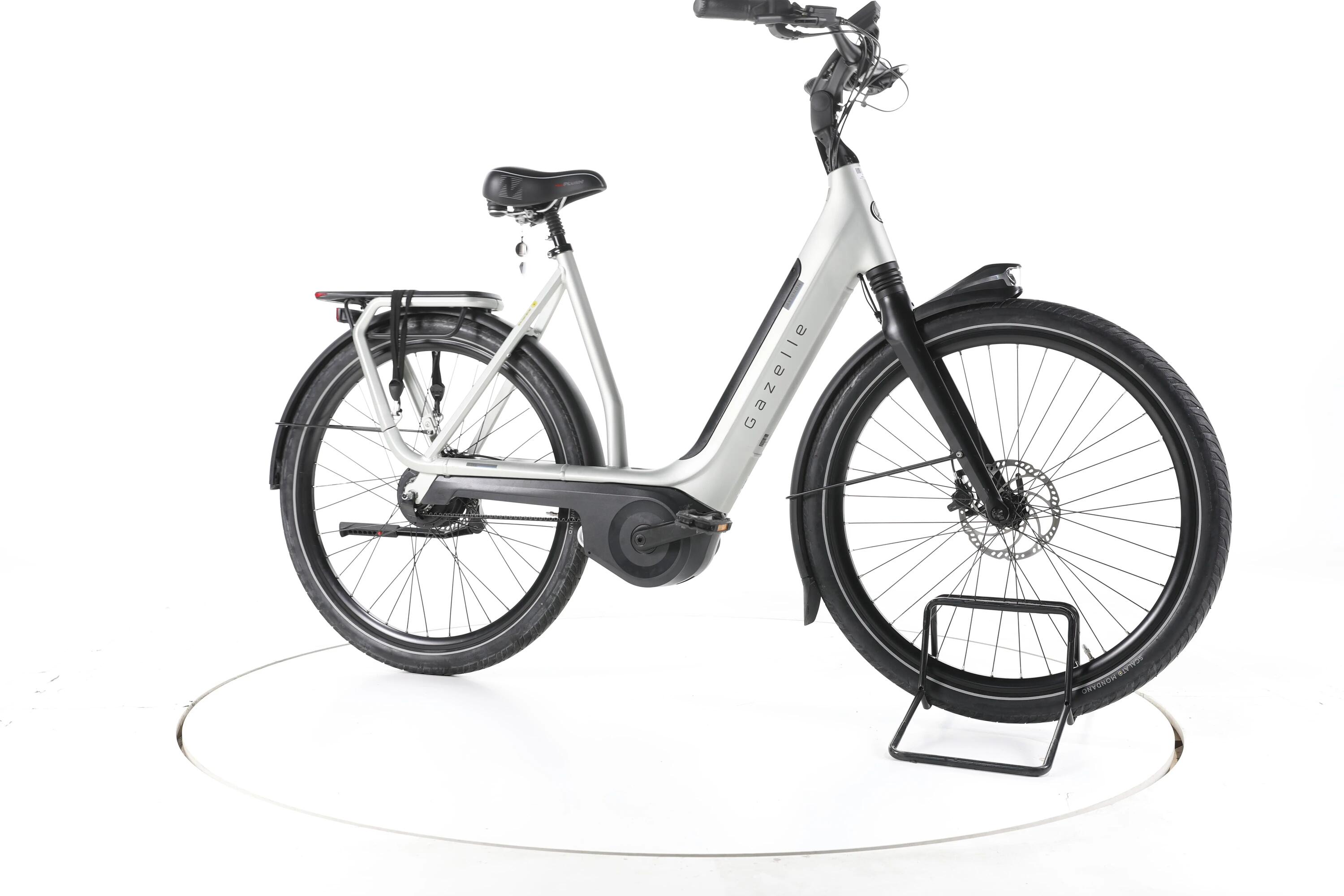 2ND LIFE - Gazelle Avignon C380 HMB City E-Bike Nízký schod  - Velmi dobrý stav 2/7