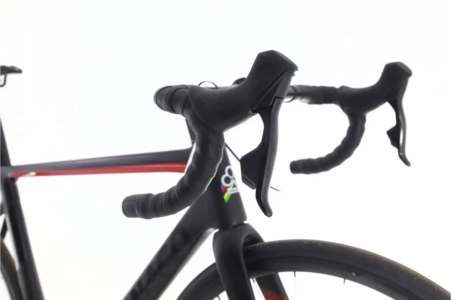 2ND LIFE - Silniční kolo Colnago V3 AXS 12V 12 rychlostí 6/8