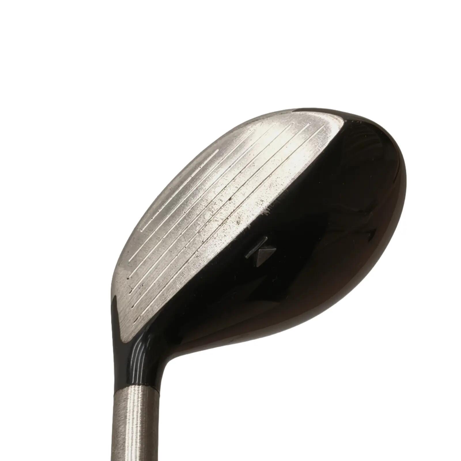 Titleist 906F4 Fairway Wood / Flex Regular / #3 / 15.5 3/5