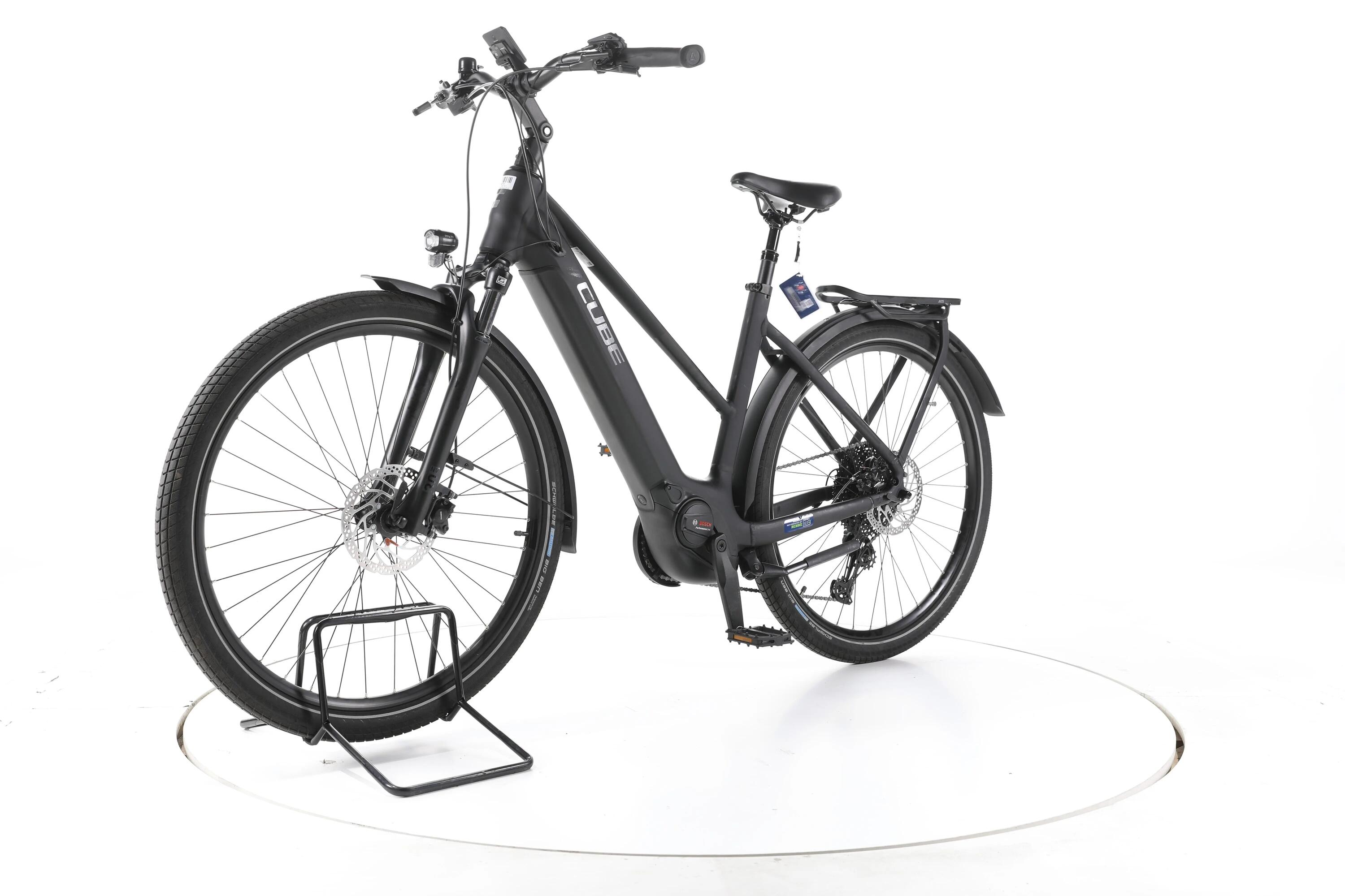Segunda vida - Cube Touring Hybrid Pro Trekking E-Bike - Em muito bom estado. 5/7
