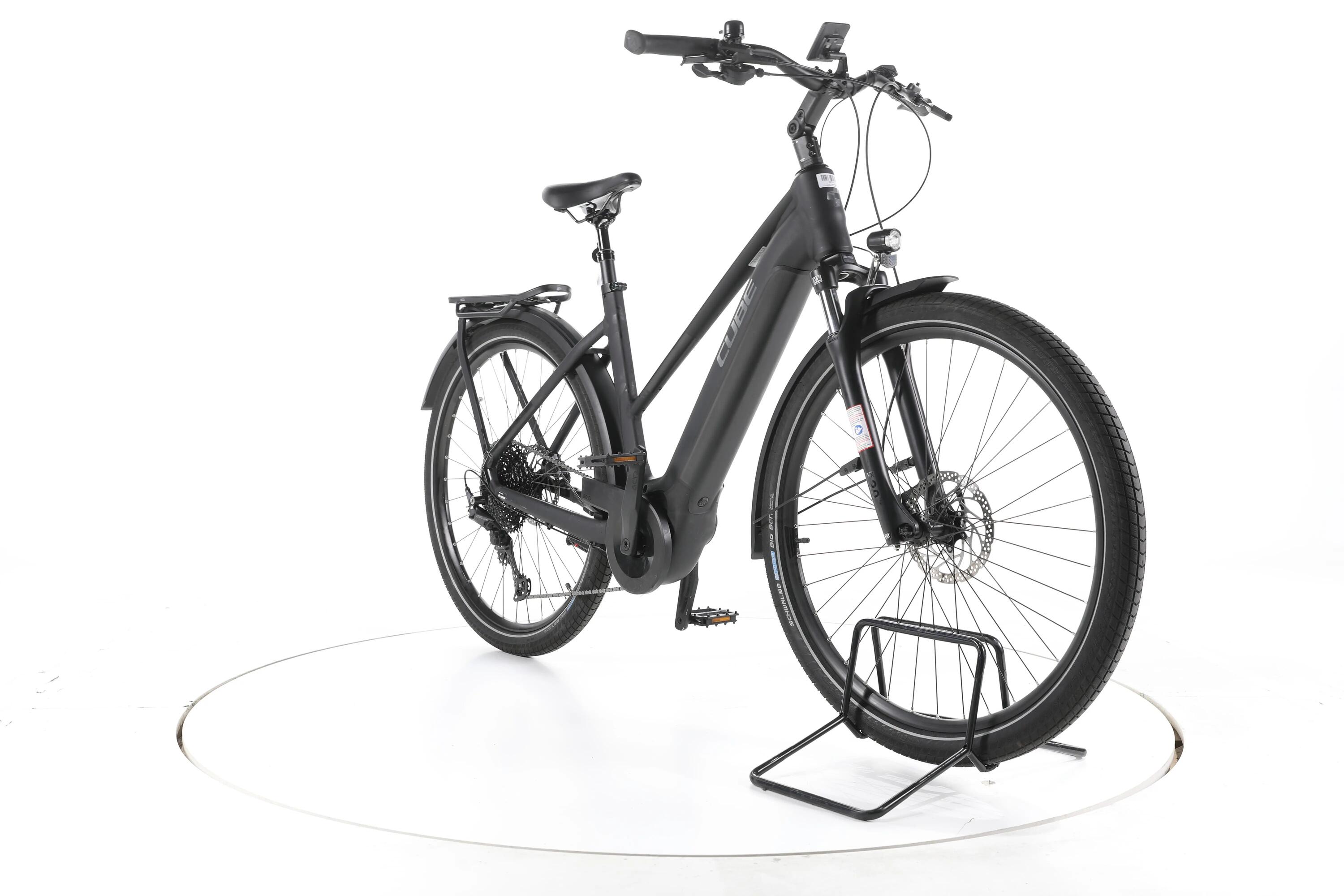 Segunda vida - Cube Touring Hybrid Pro Trekking E-Bike - Em muito bom estado. 3/7