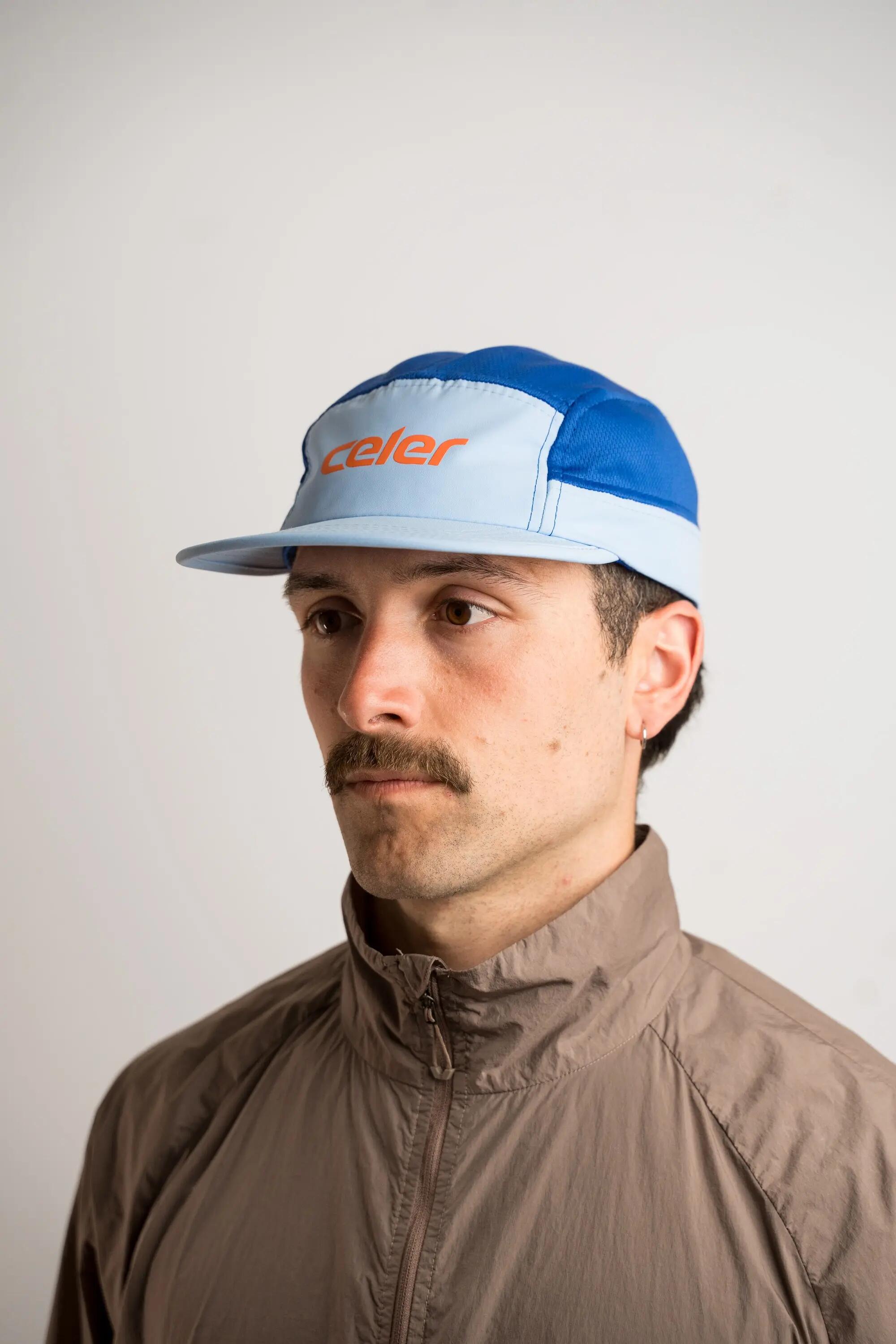 Gorra Running Unisex Ultraligera Transpirable ALPHA Azul 3/8