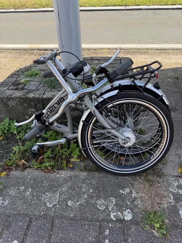 Tussen Particulieren - Plooifiets Minerva 2/2