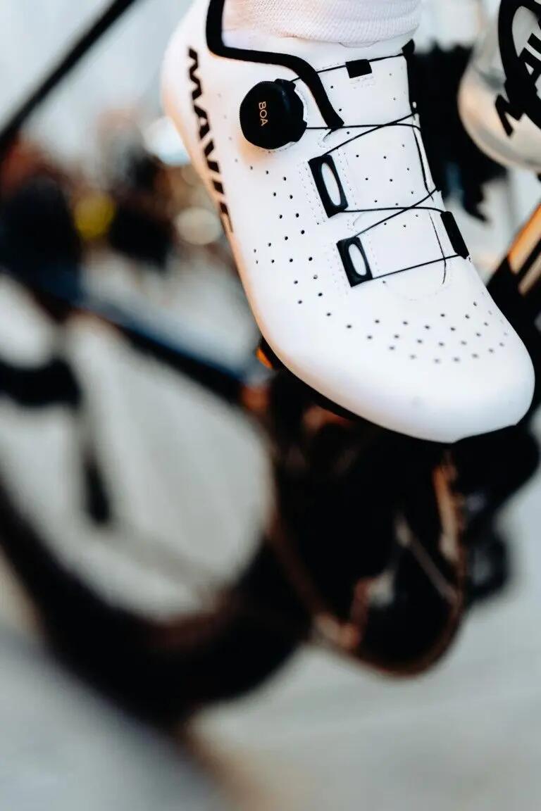 Zapatillas de carretera Mavic Cosmic Boa blancas 5/6