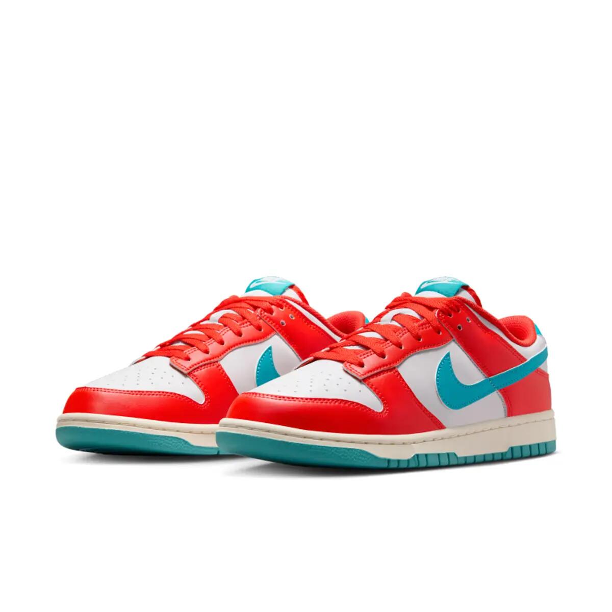 Nike Dunk Low Picante Red Dusty Cactus 4/6