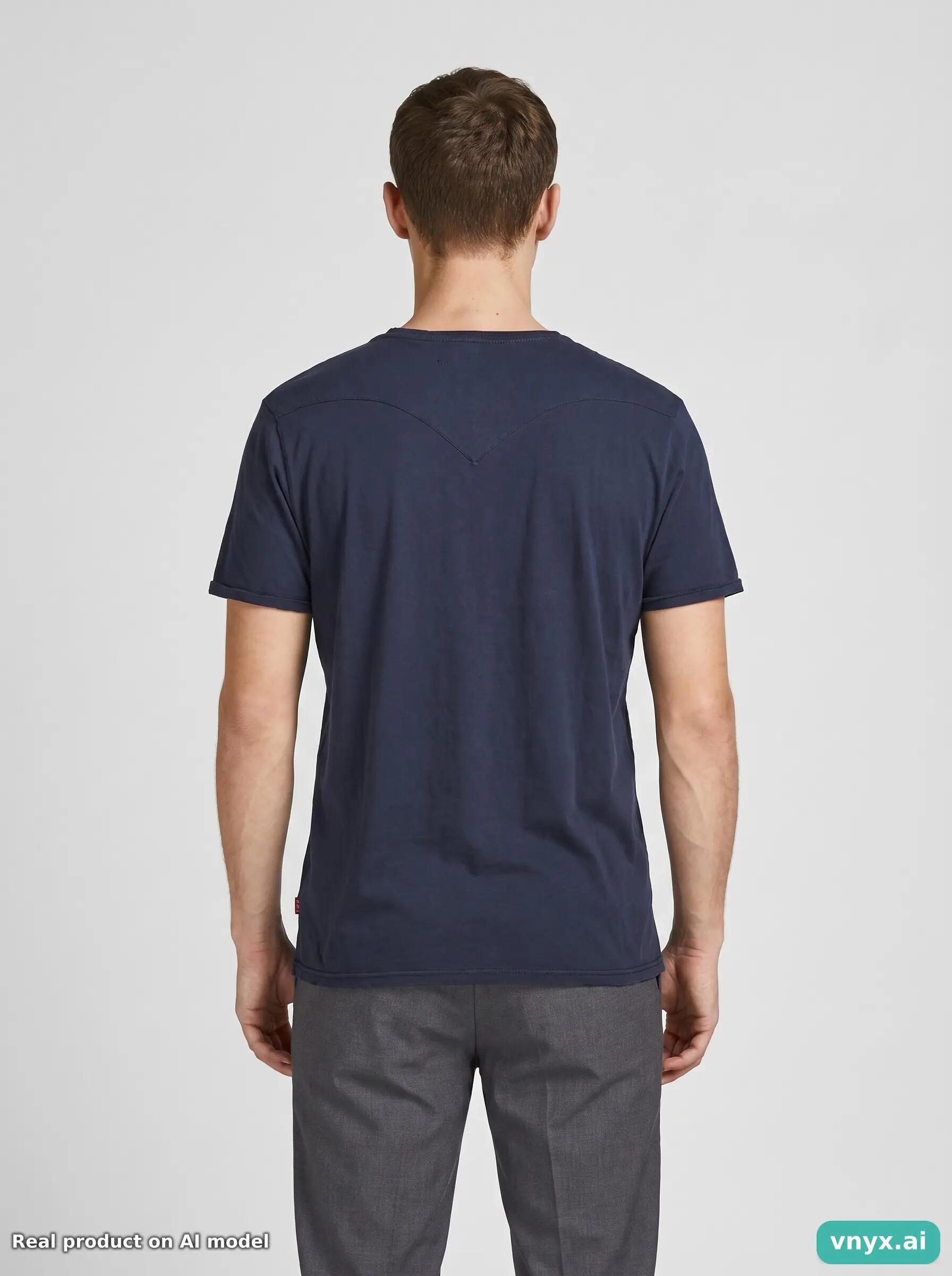 Second Life - Vintage Levi's Dark Blue T-Shirt Men M 2/6