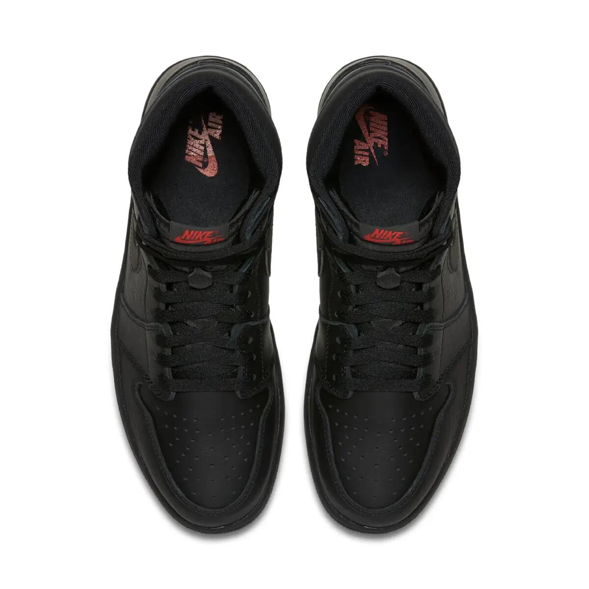 Jordan 1 Retro High OG Essentials Black (GS) 2/6