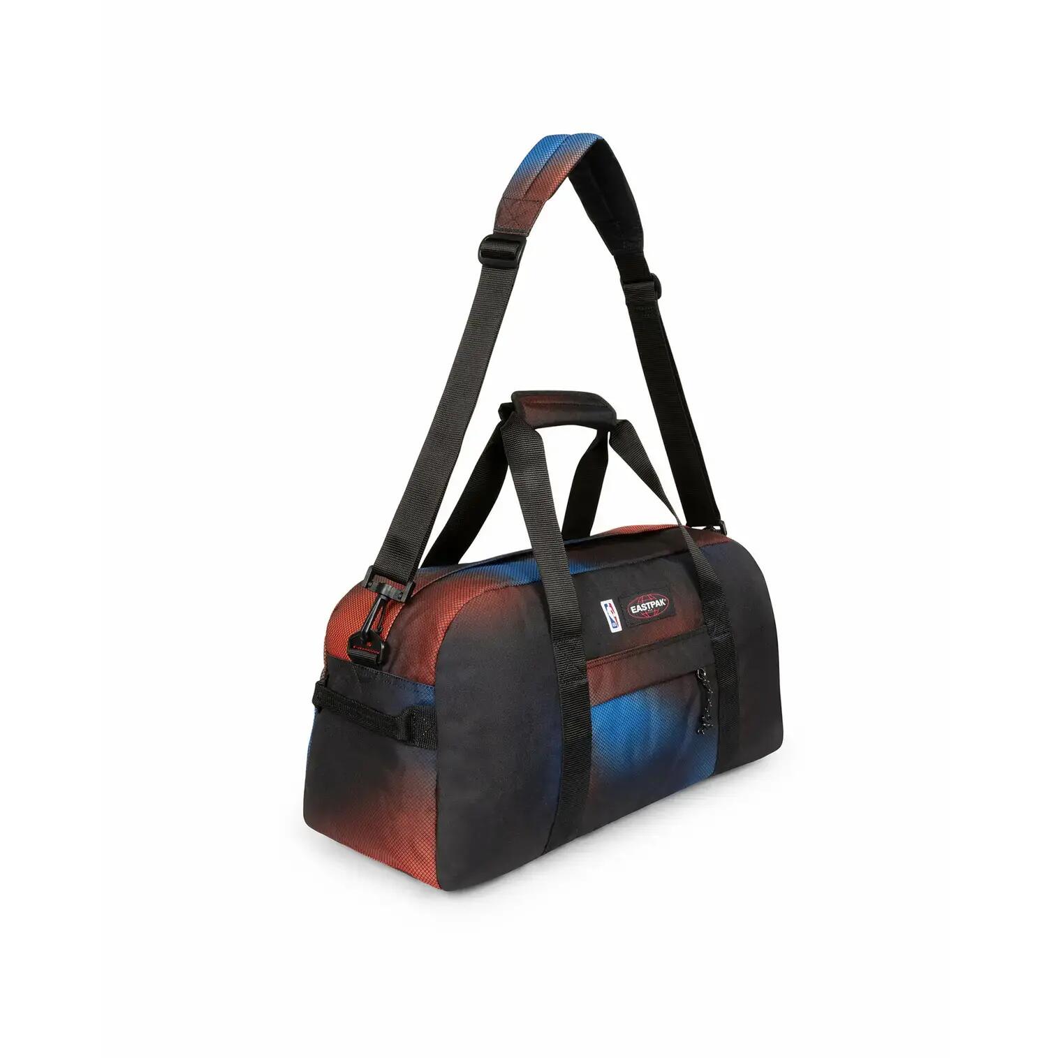 Sac Duffle Eastpak Stand Cabin 4/4