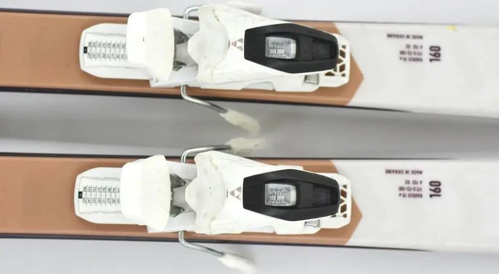 Second Life - Narty Fischer RC ONE LITE 160 cm stan dobry 5/11