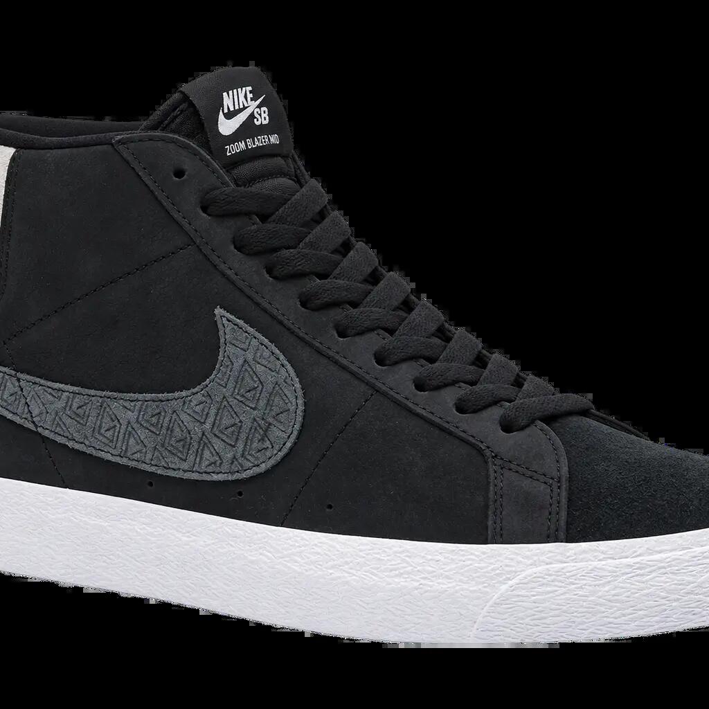 Herren - Skate-Sneaker - Mid-Top - Gnarhunters x Nike Zoom Blazer - Schwarz