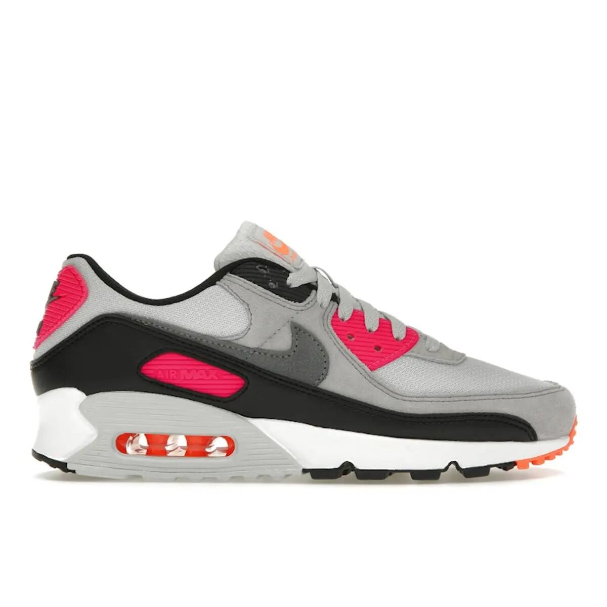 NIKE picture