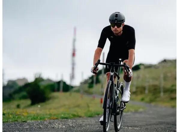 Casco da strada Mavic Comete Ultimate Nero 3/3