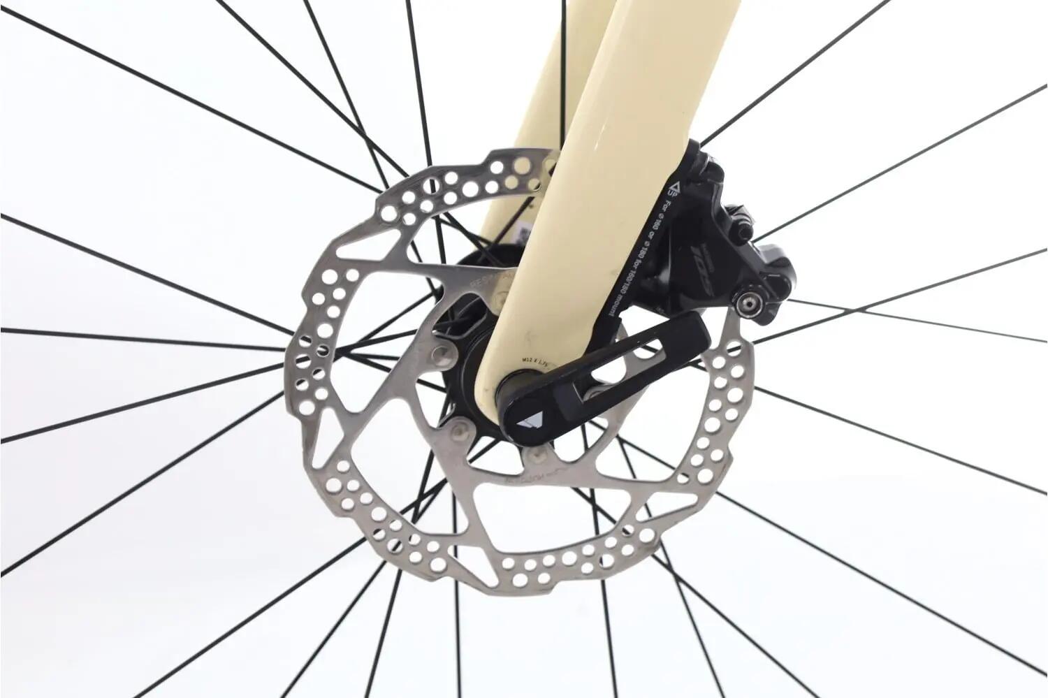 2ND LIFE - Silniční kolo  Ultimate CF SL Di2 12V 12 rychlostí 7/8
