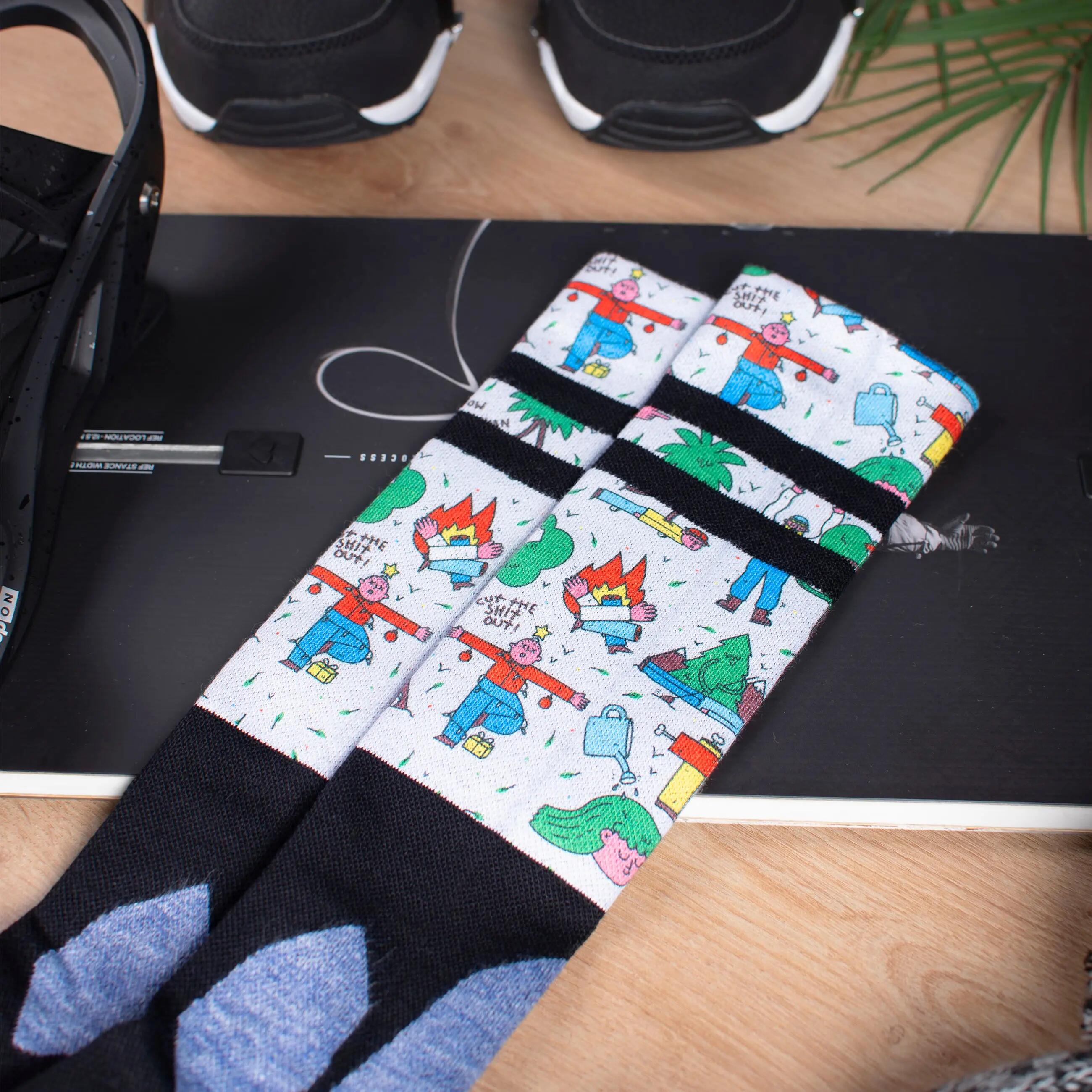 Leaf Me Alone - Calze sportive retrò al ginocchio con righe 8/8