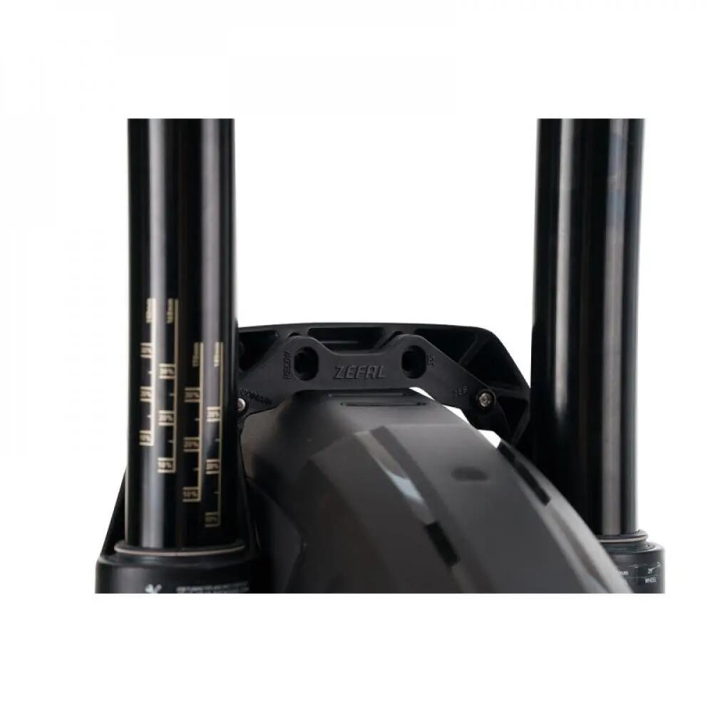 Zéfal RZ01 mudguard adapter in reinforced plastic 2/3