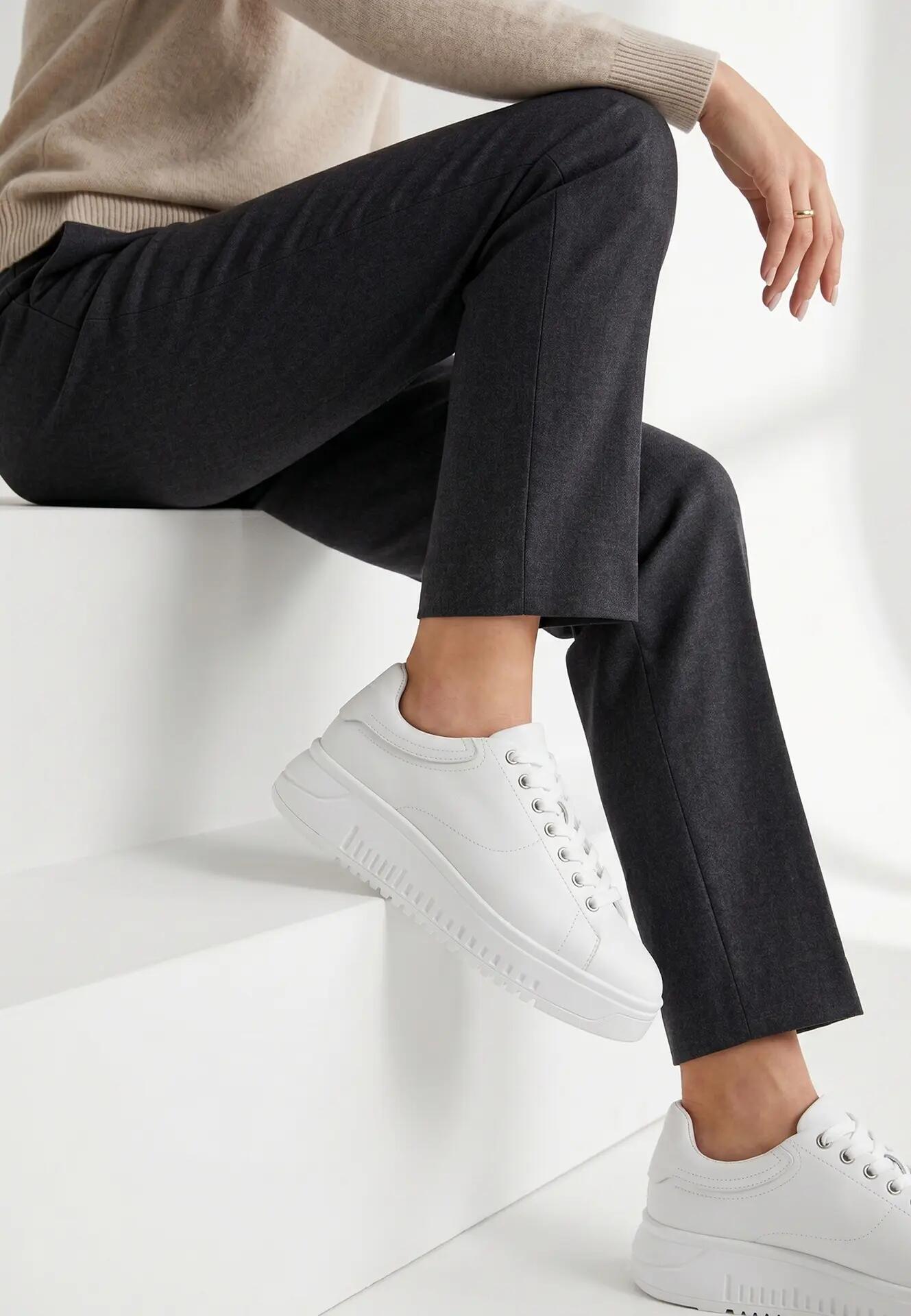 Emporio Armani Dames Platformsneakers Wit Leer - Veters 4/5