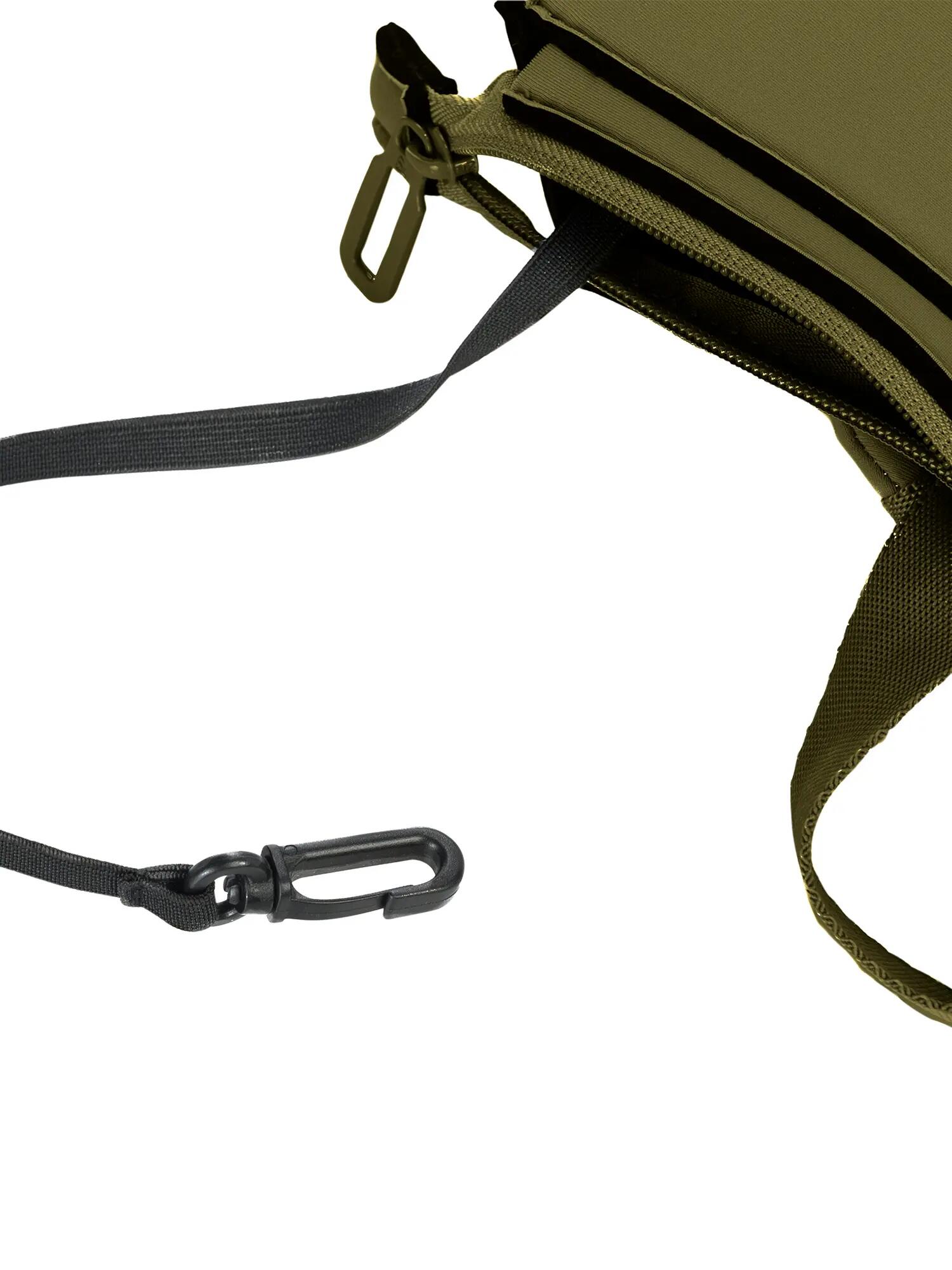Unisex batoh Tucano z neoprenu se zipem - Bordeaux a Military Green 18,5x27x9 cm 7/7