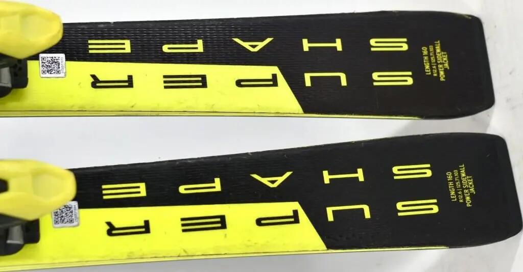 Narty Head Super Shape 160 cm stan dobry 6/11