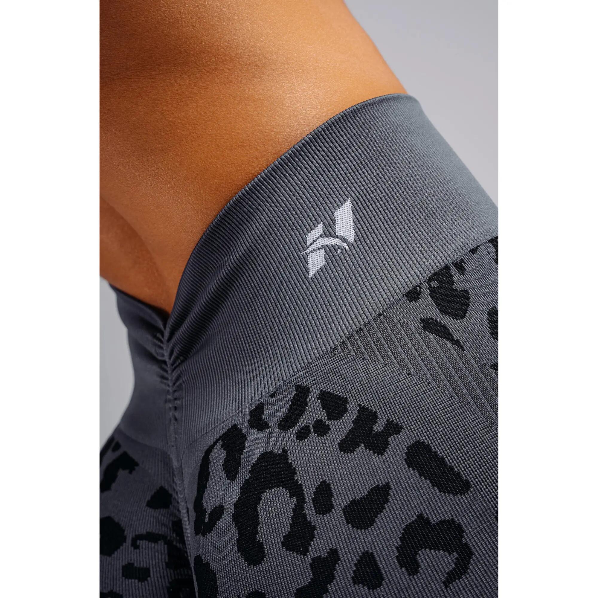 Push-Up Kompressionsleggings mit Leopardenmuster PRIMAL 849 BLACK LEOPARD 5/5