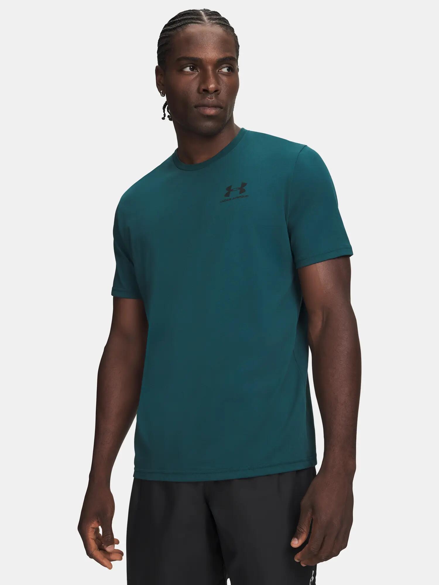 UNDER ARMOUR picture